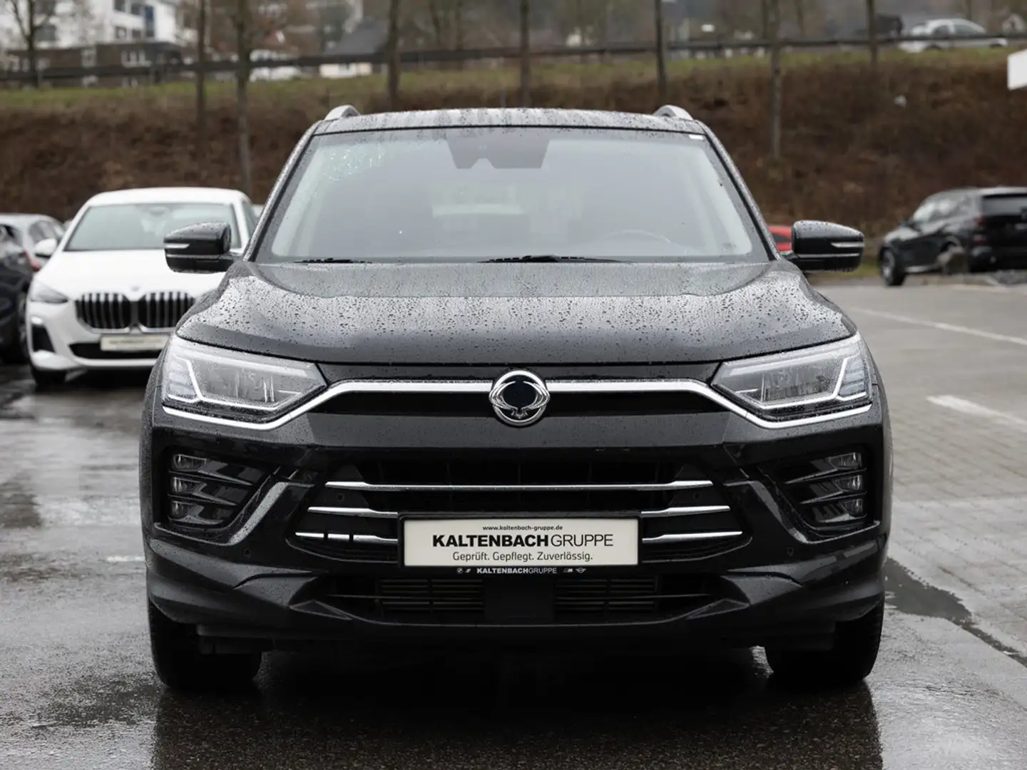 SsangYong Korando 1.6 e-XDi AHK LED SITZBELÜFTUNG HGSD Negro - 2