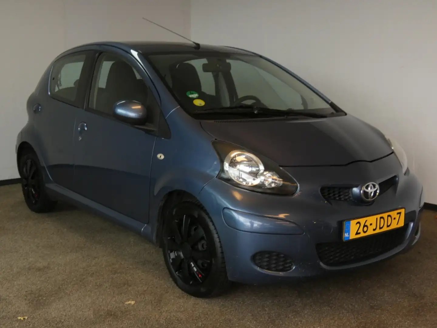 Toyota Aygo 1.0-12V Comfort Nwe APK airco Blauw - 2