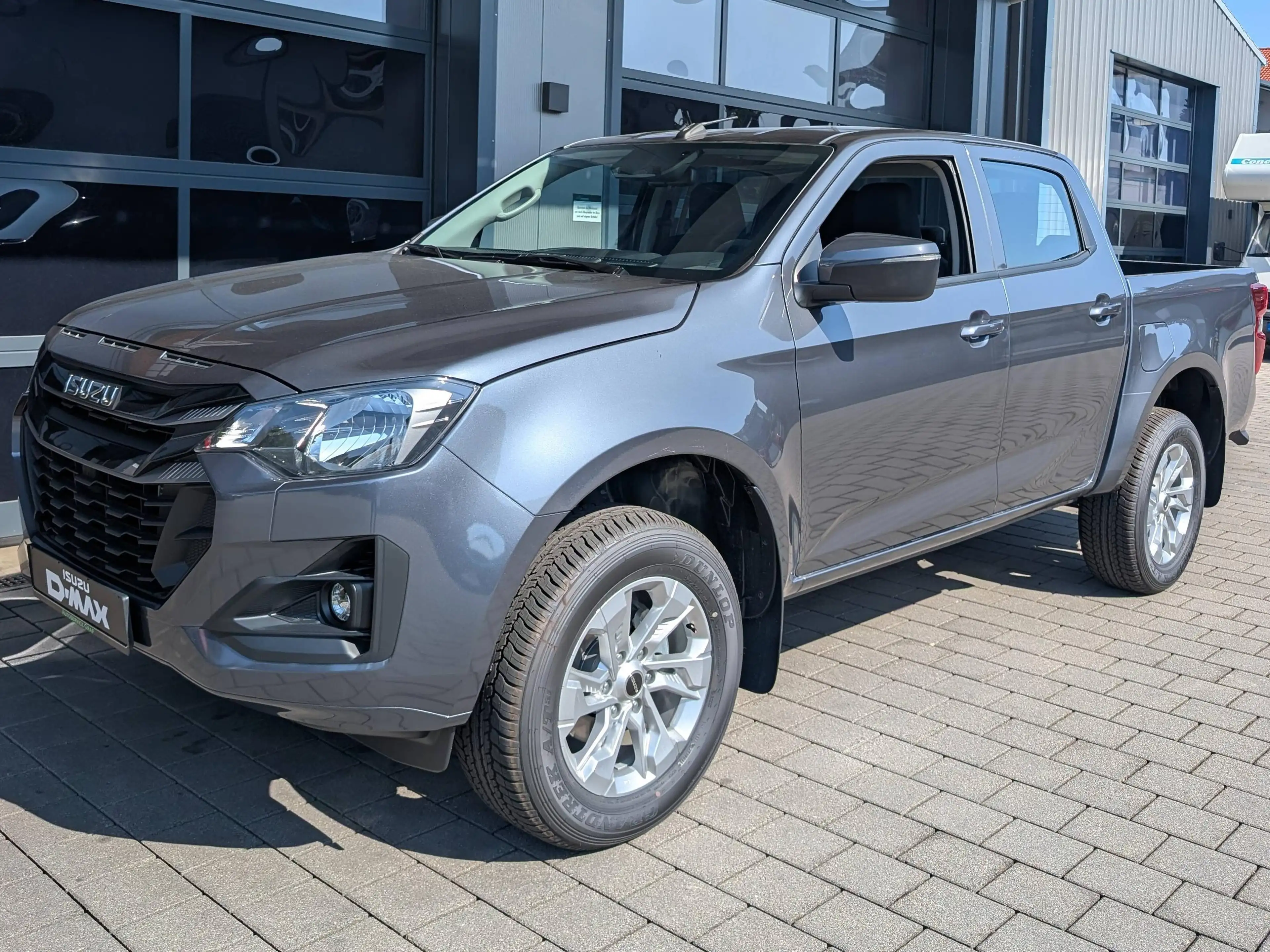 Isuzu D-Max Double Cab 4WD LS — photo 2