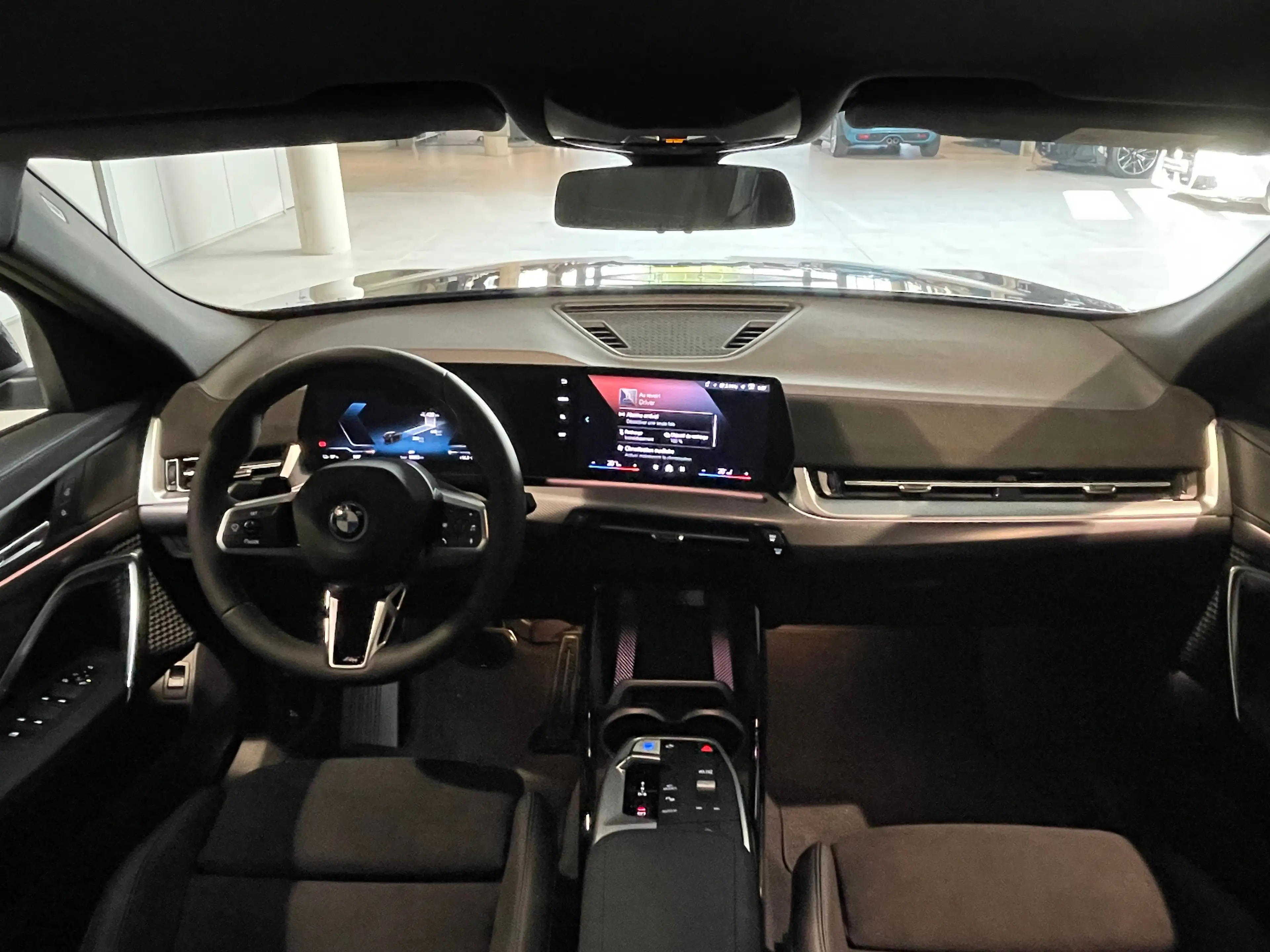 BMW iX2 iX2 eDrive20 — photo 7