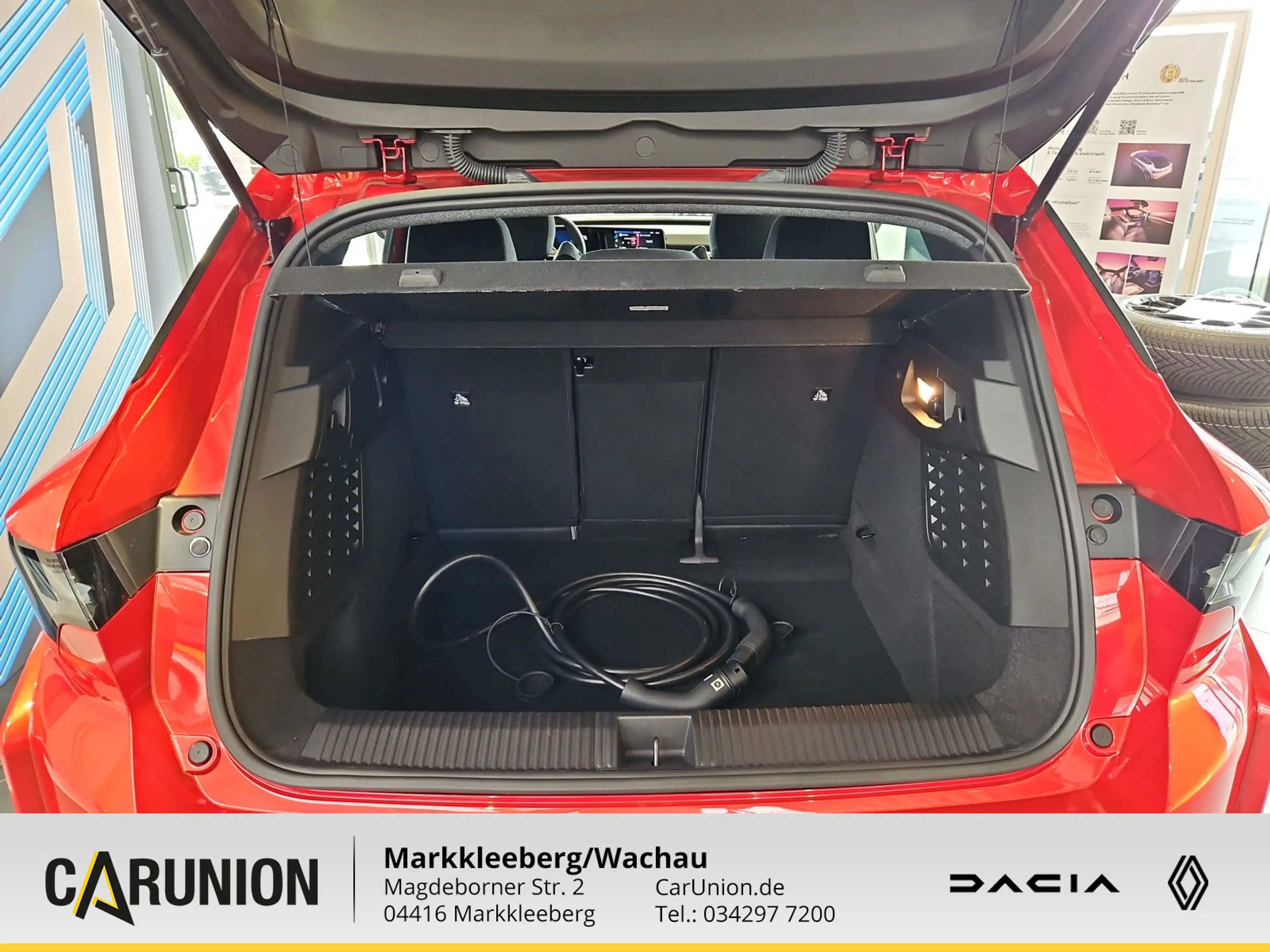 Renault Scenic E-Tech 100% Evolution 170 Comfort Range Kamera — photo 11