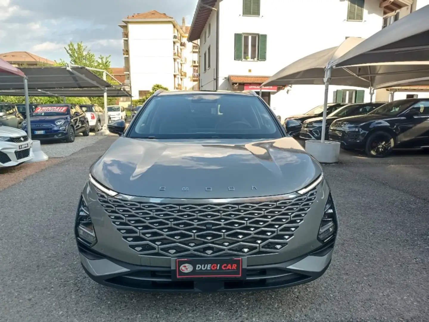 Omoda 5 1.6  TGDI Premium Gris - 2