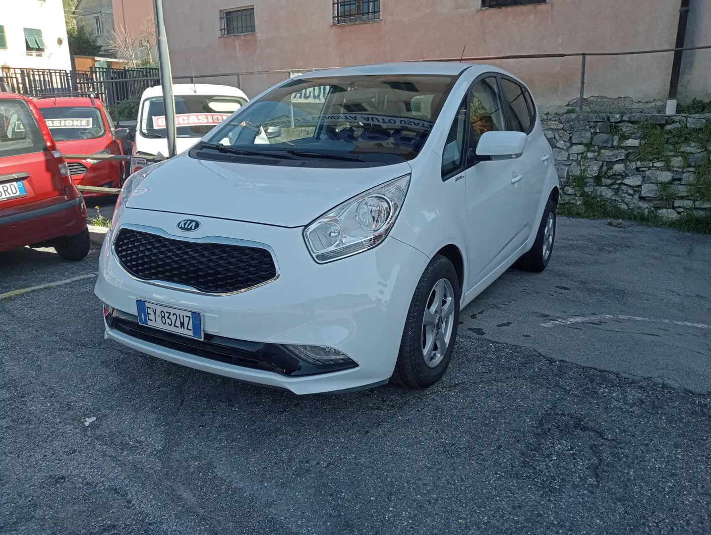 Kia Venga Venga 1.4 Benz 90 CV UNIPROPRIETARIO 2015 Blanc - 2