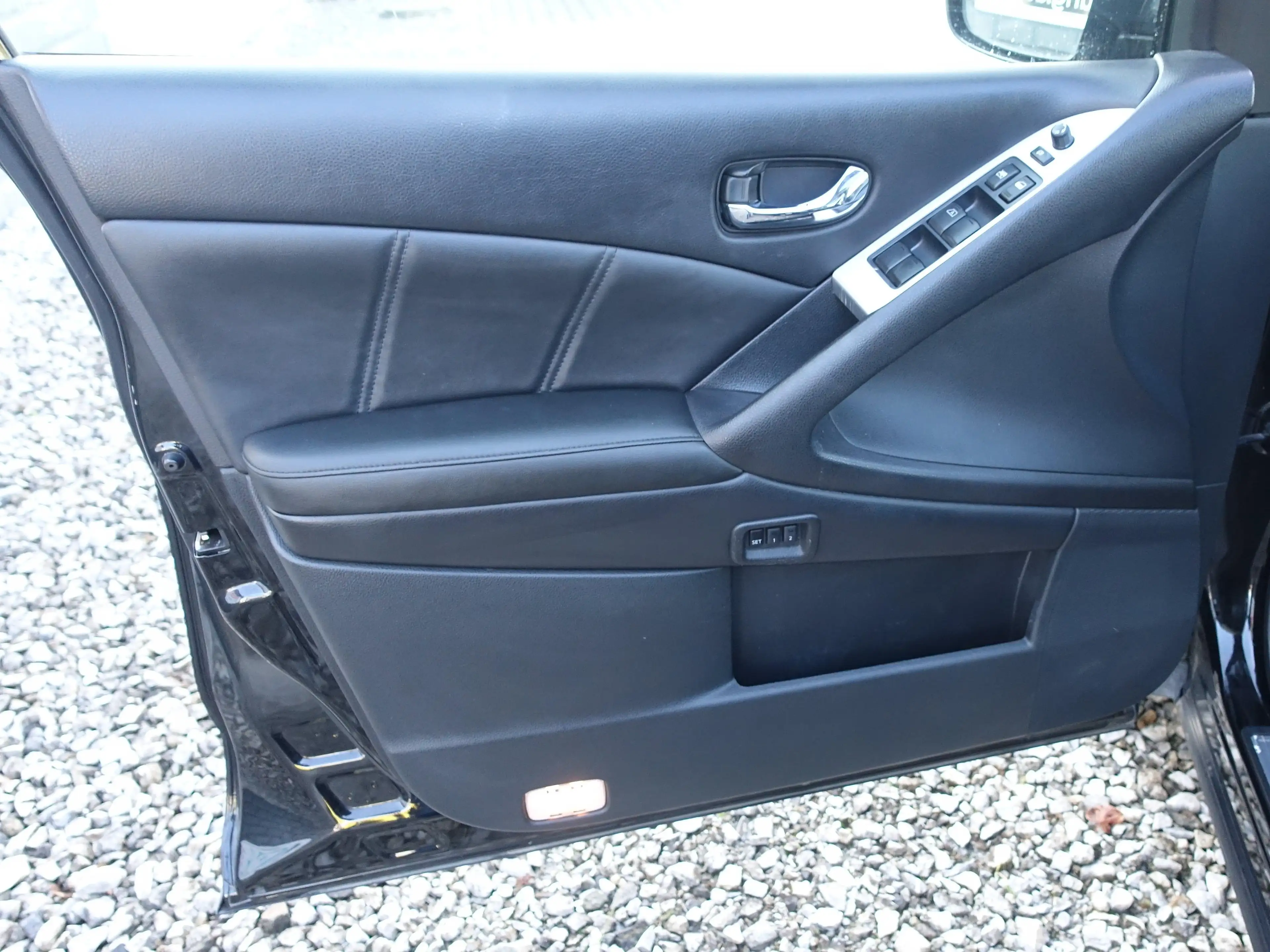Nissan Murano Executive-2.5 DCI Aut. TOPAUSSTATTUNG!! — photo 12