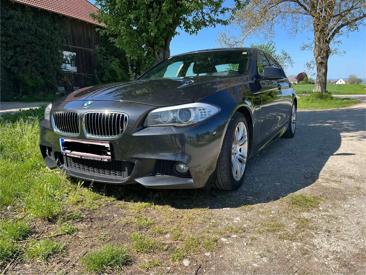 BMW 520 520d Aut. Schwarz - 2