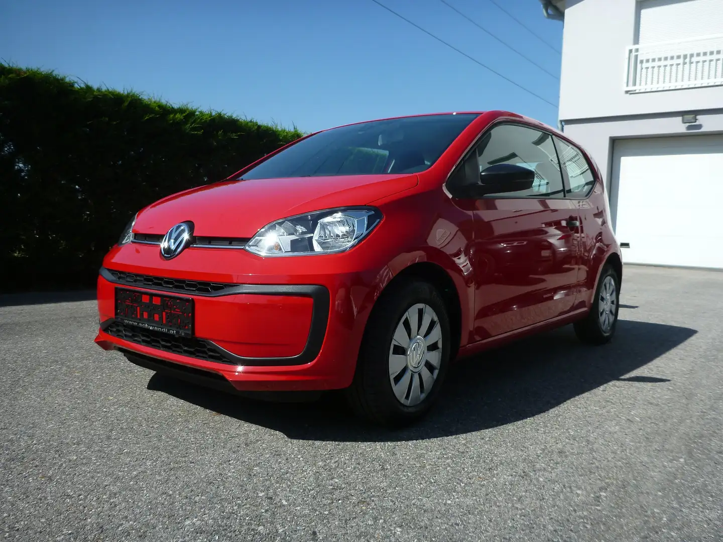 Volkswagen up! Up 1,0 TSI KLIMA DAB+RADIO BLUETOOTH LANE ASSIST Rot - 2