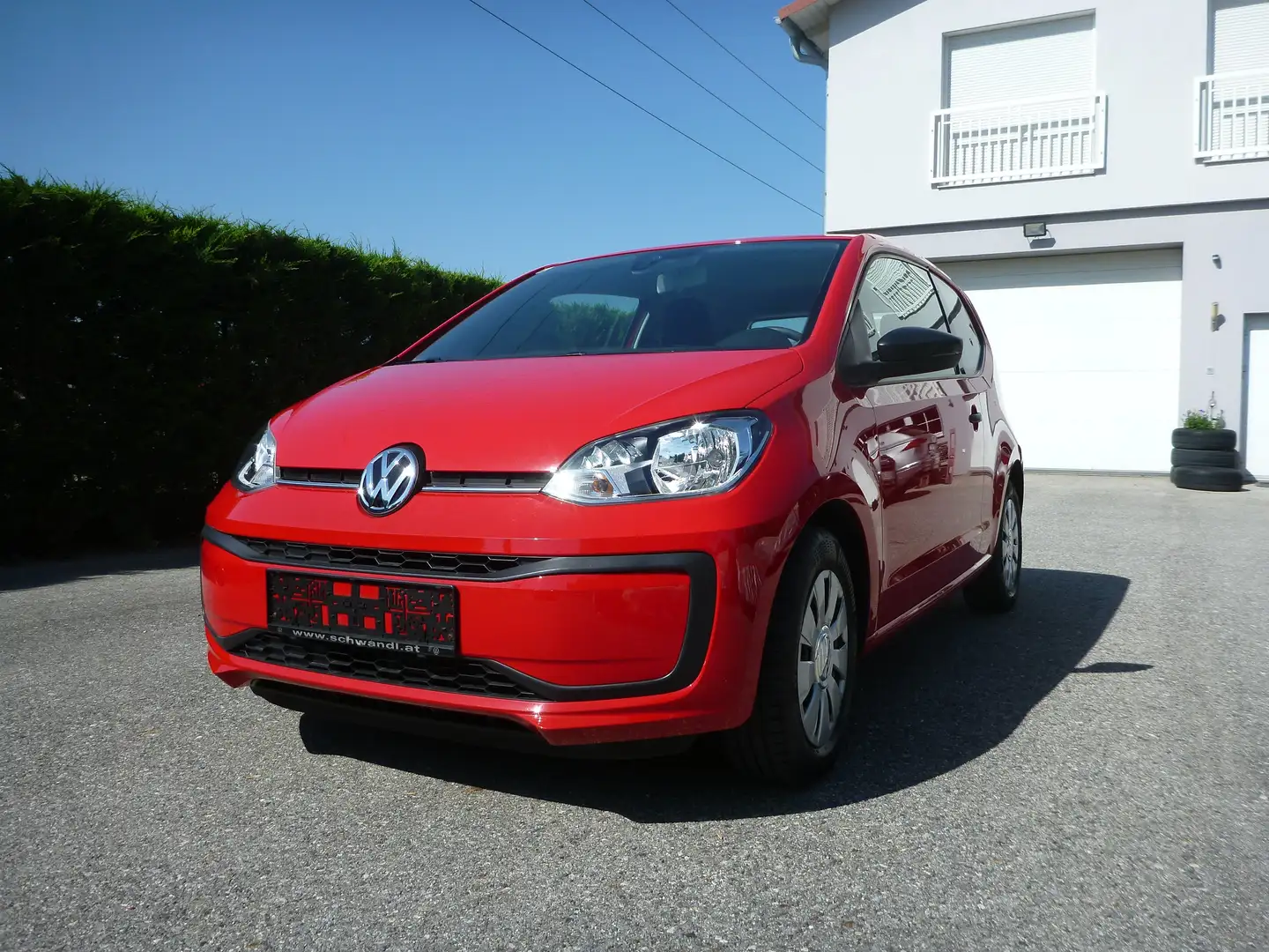 Volkswagen up! Up 1,0 TSI KLIMA DAB+RADIO BLUETOOTH LANE ASSIST Rot - 1