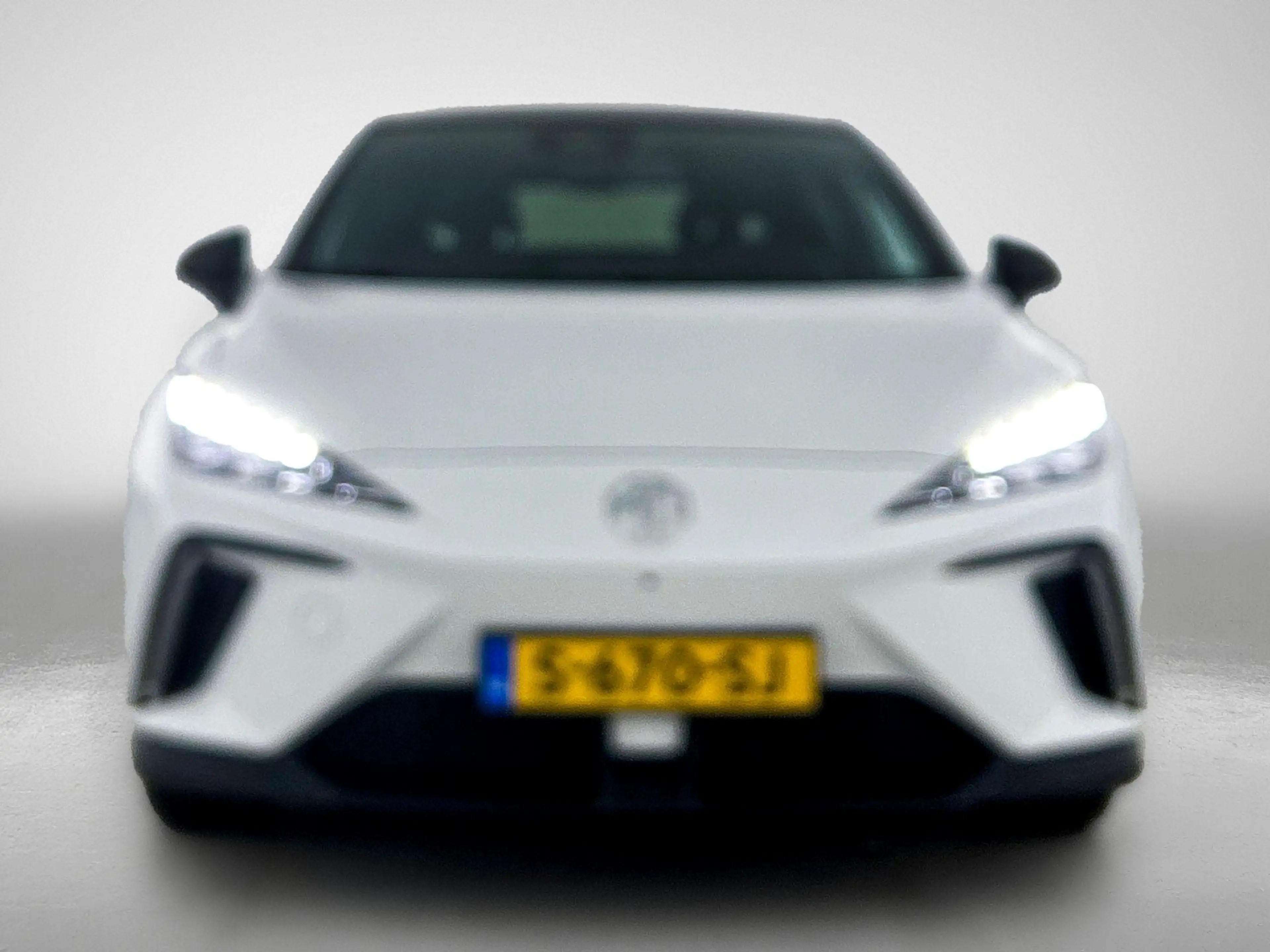 MG MG4 Long Range Luxury 64 kWh | 1e-EIG. | WLTP 435 KM | — photo 5