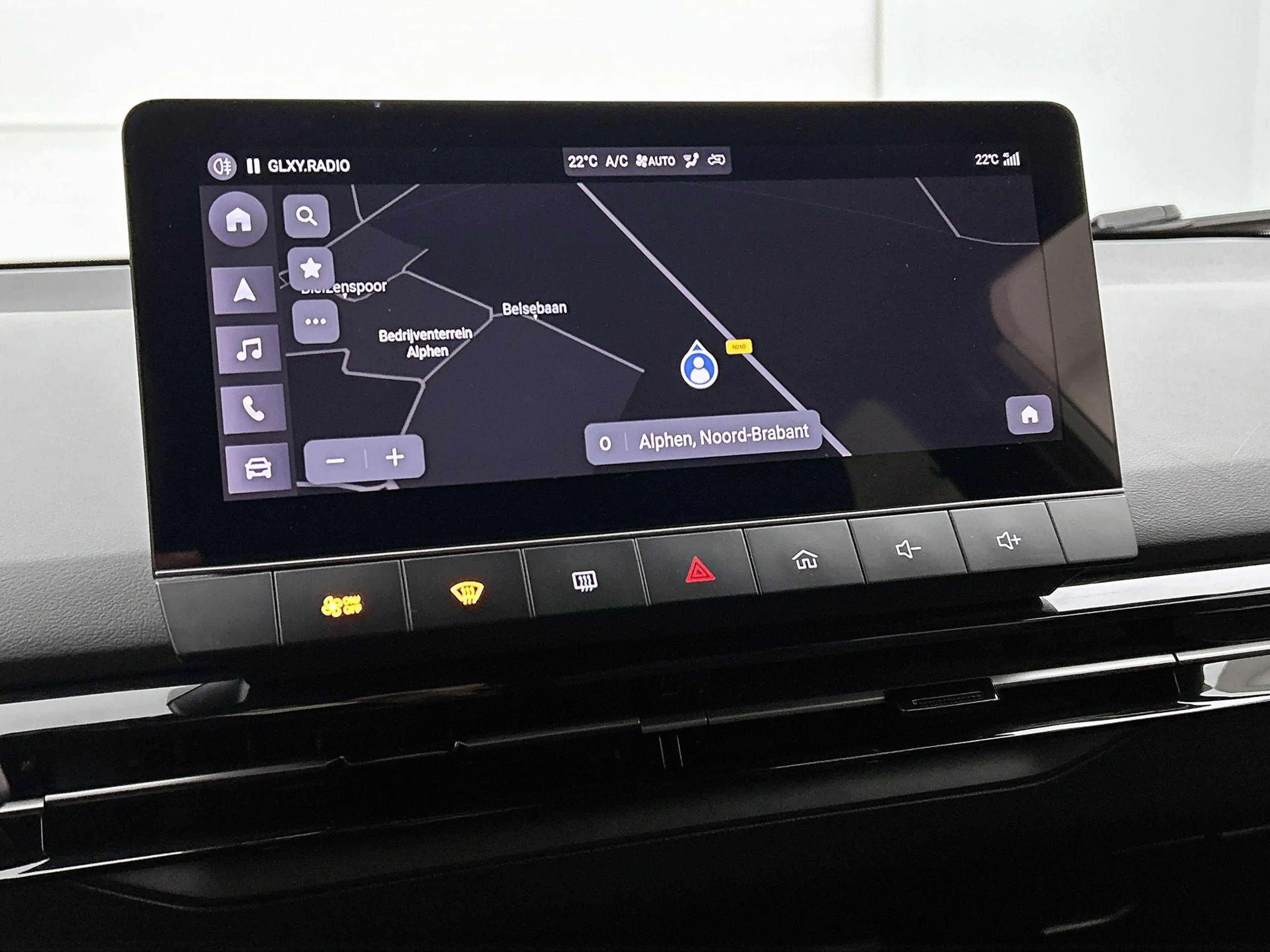 MG MG4 Long Range Luxury 64 kWh | 1e-EIG. | WLTP 435 KM | — photo 7