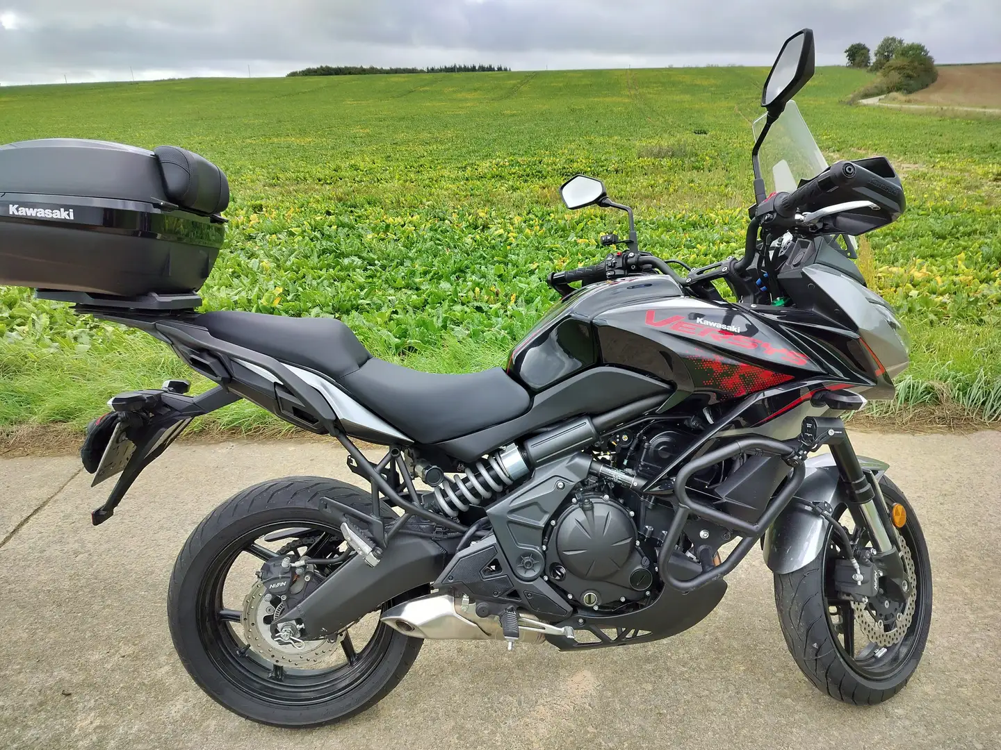 Kawasaki Versys 650 Černá - 1