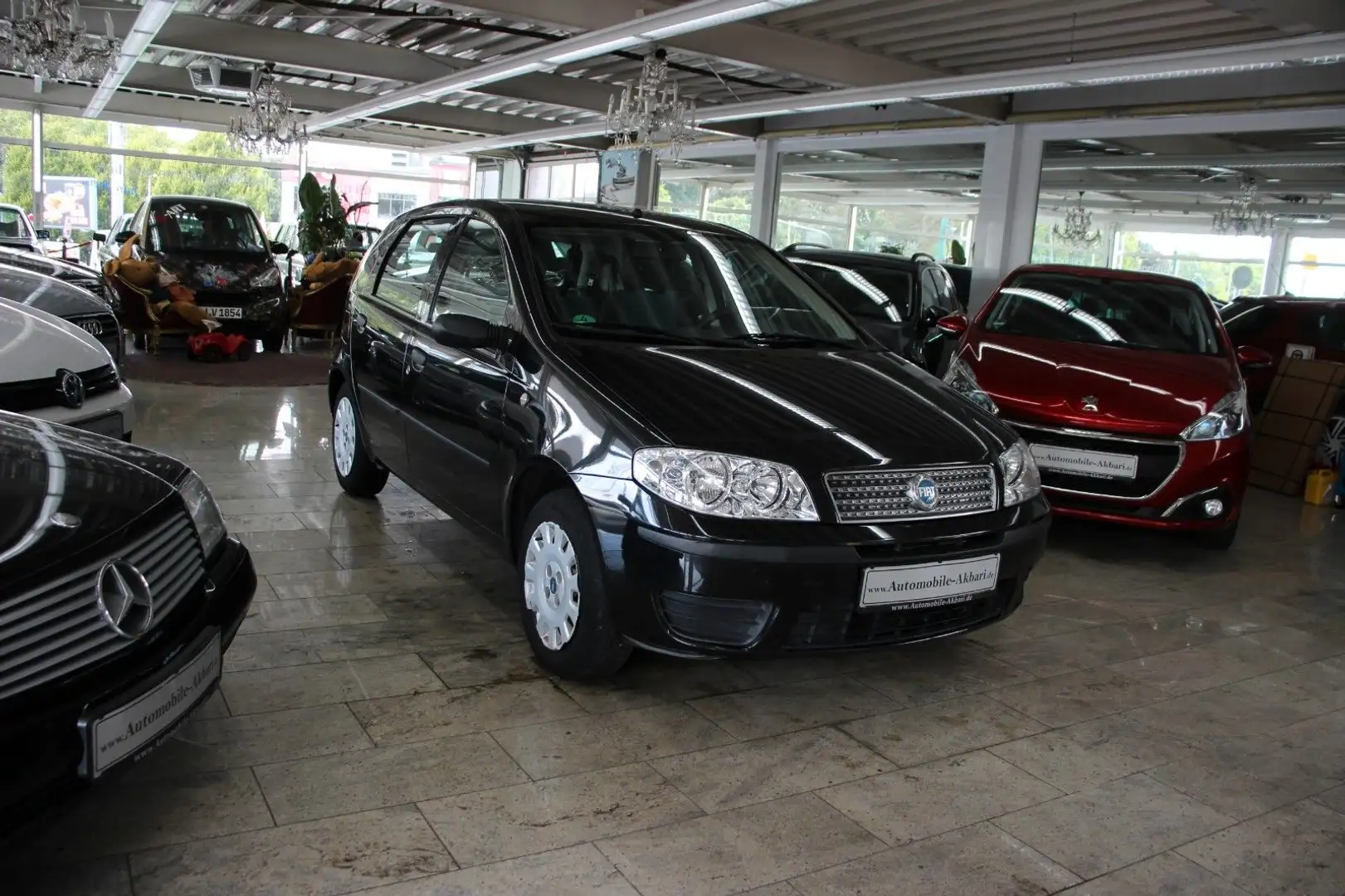 Fiat Punto 1.2 Classic Schwarz - 2