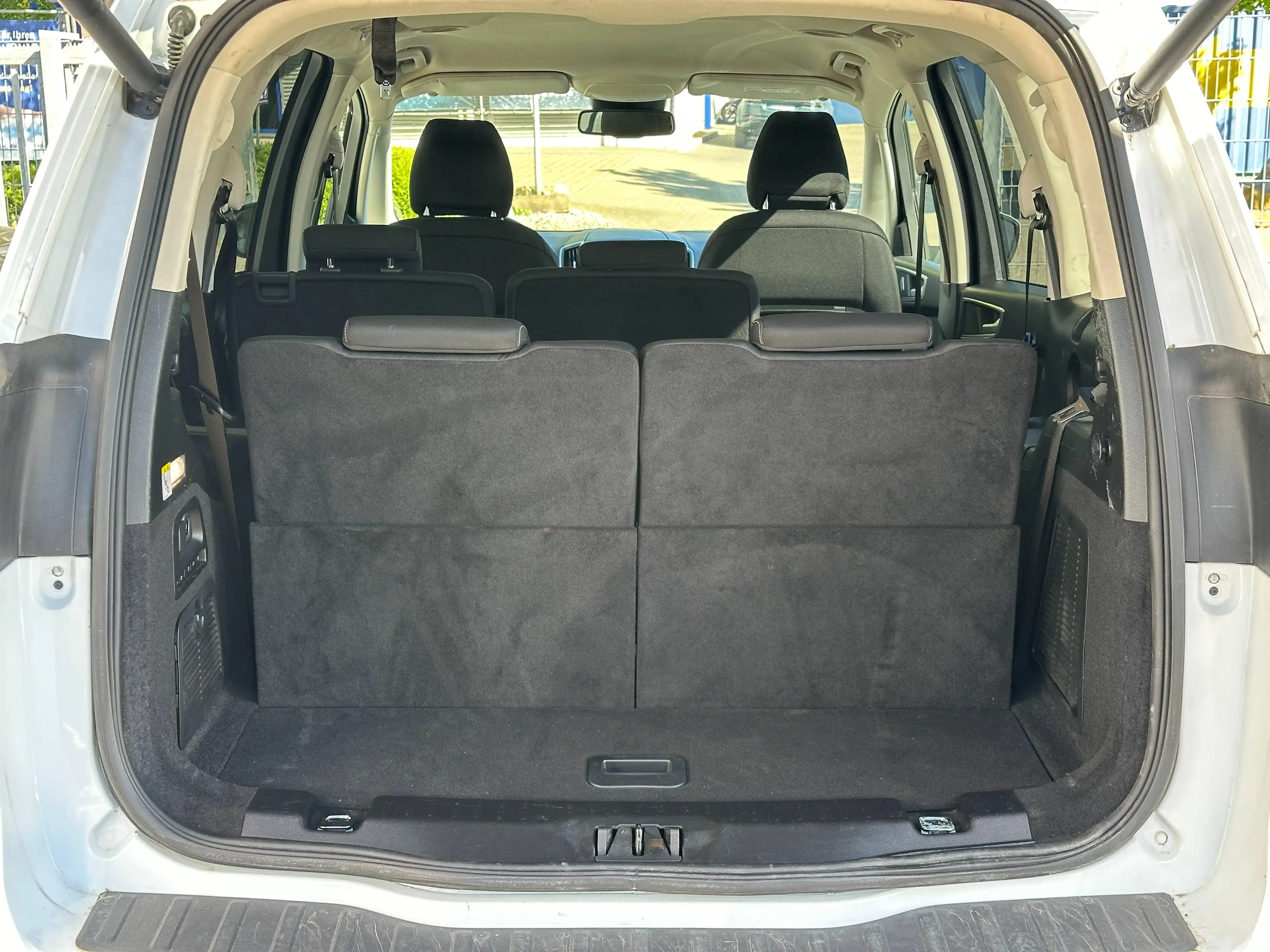 Ford Galaxy 2.0 EcoBlue*7-Sitze*AHK*Kamera*Navi*Klimaauto*Park — photo 5