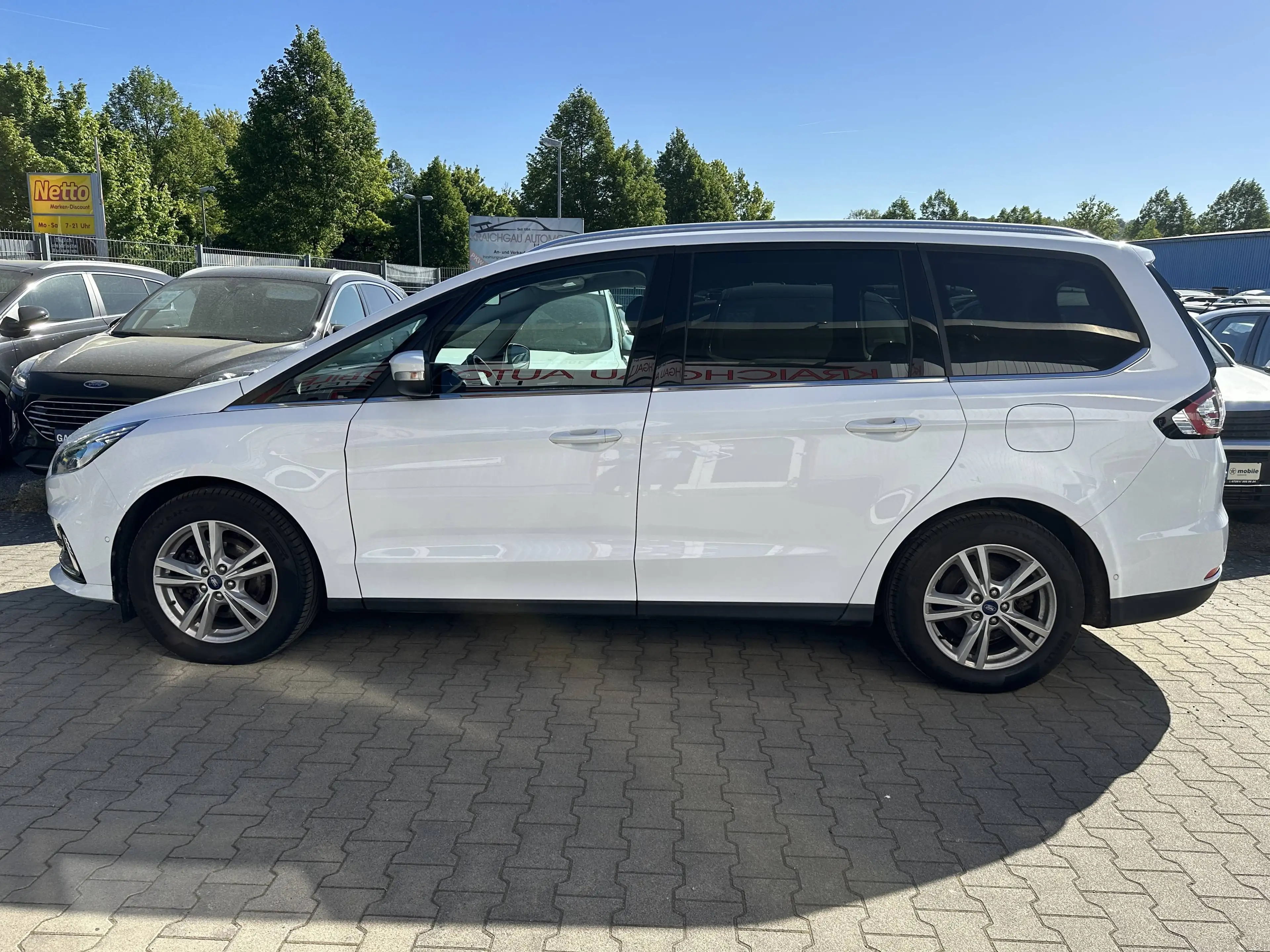 Ford Galaxy 2.0 EcoBlue*7-Sitze*AHK*Kamera*Navi*Klimaauto*Park — photo 2