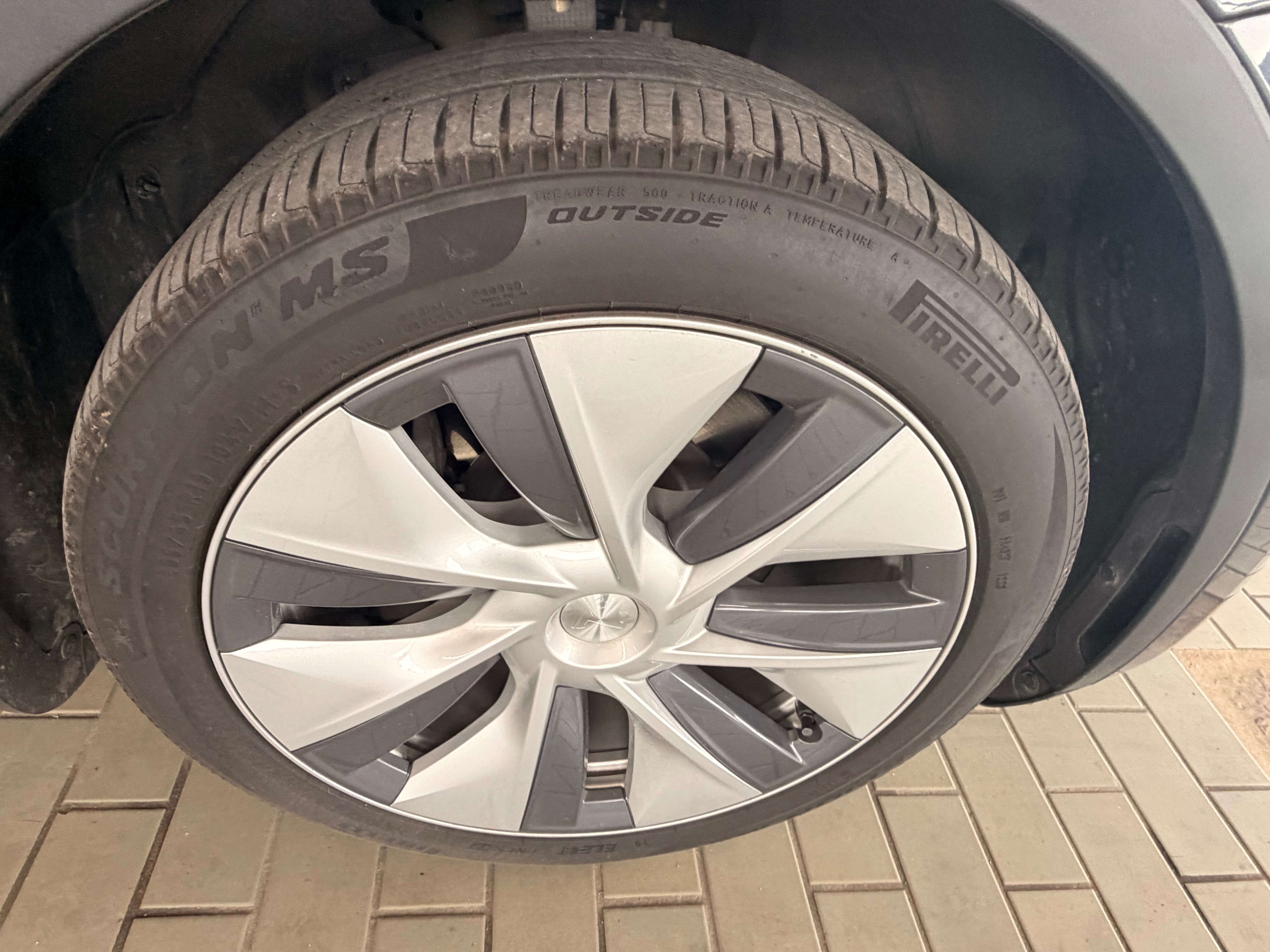 2023 Tesla Model Y Other/Don't Know - Image 8