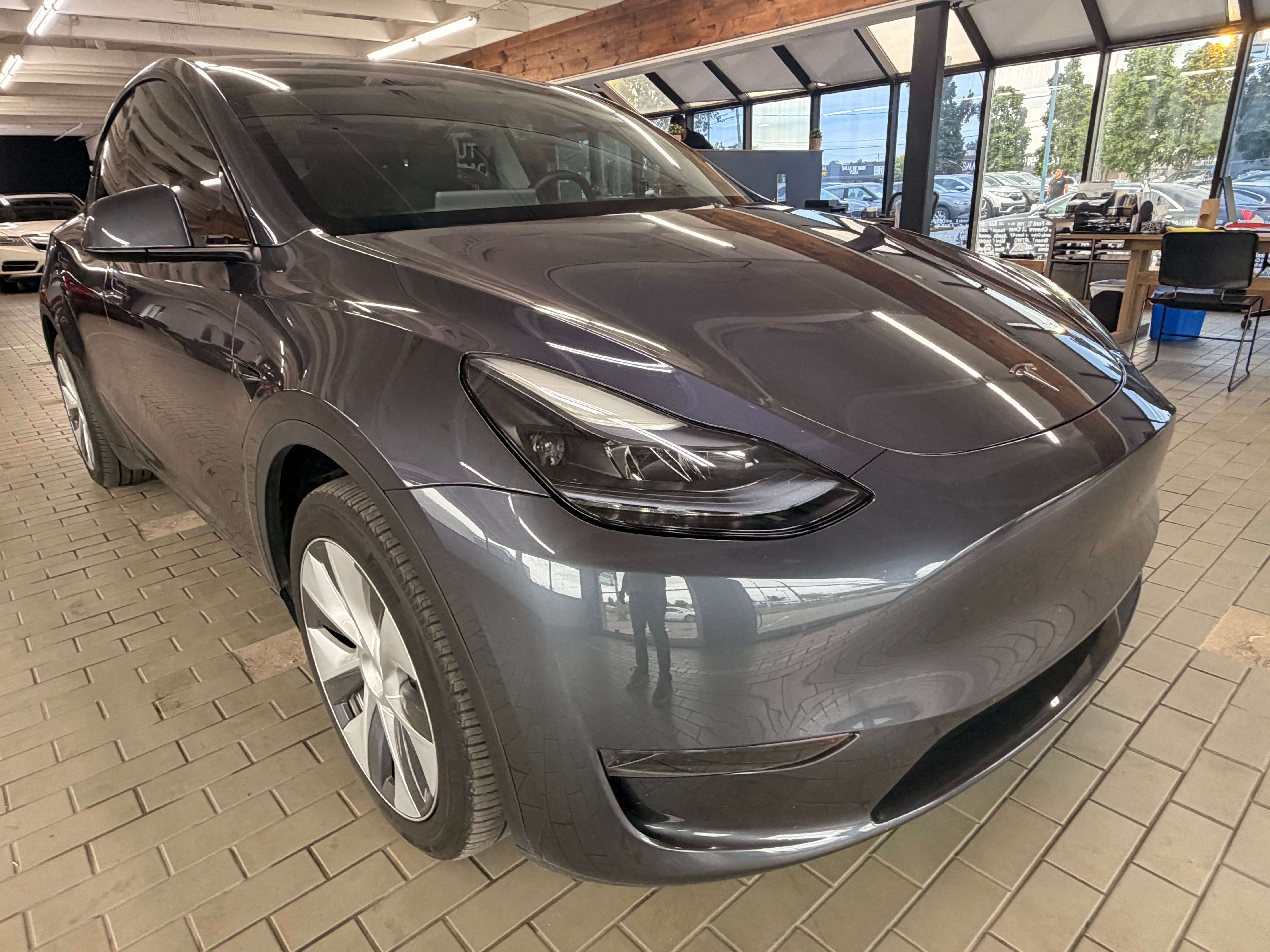 2023 Tesla Model Y Other/Don't Know - Image 6