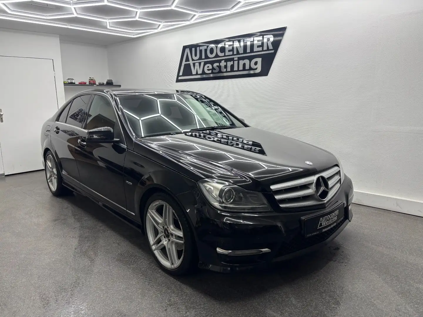 Mercedes-Benz C 180 CGI Automatik*AMG-Paket*Xenon*Leder*Navi* Noir - 1