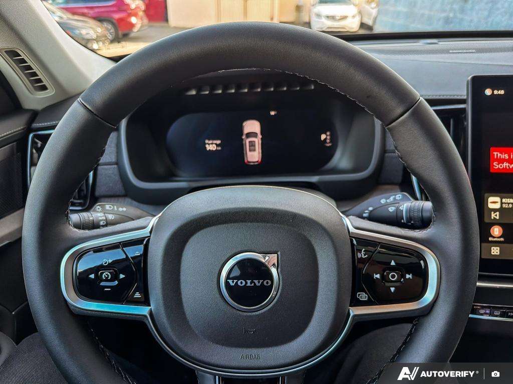 2026 Volvo XC90 B6 AWD Ultra Dark Theme 7-Seater thumb 13