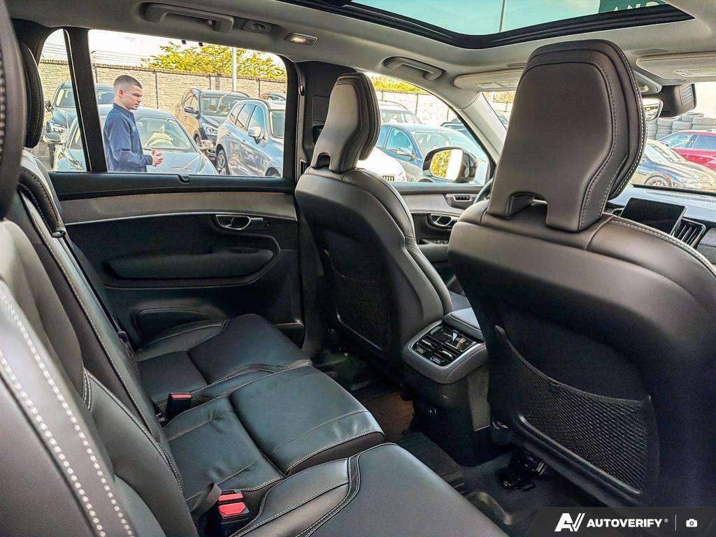 2026 Volvo XC90 B6 AWD Ultra Dark Theme 7-Seater thumb 22
