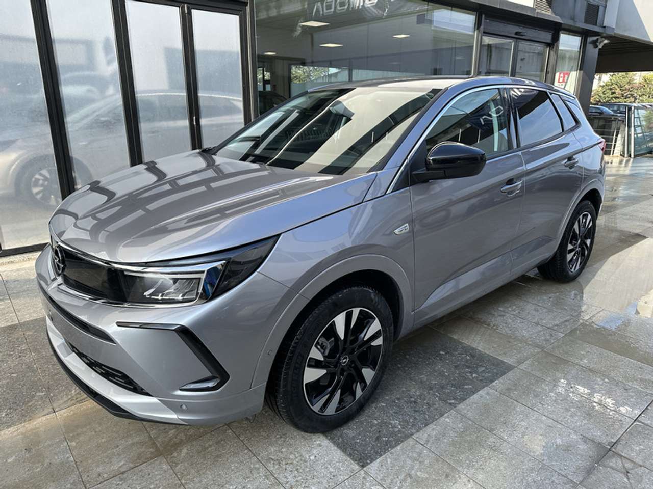 Opel Grandland 1.2 Business Elegance s&s 130cv