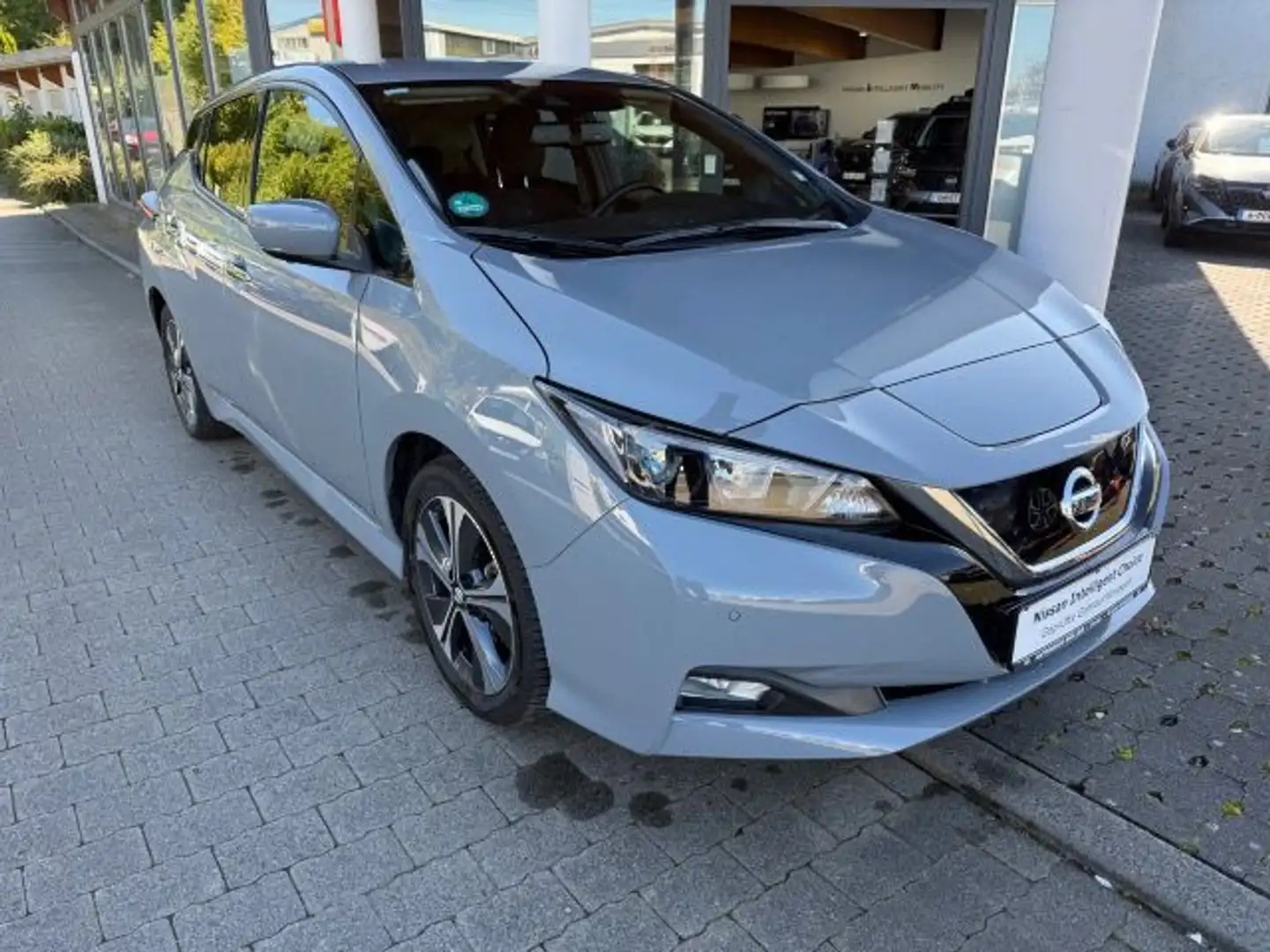 Nissan Leaf LEAF ZE1 N-CONNECTA Winterpaket NAVI Kamera Grijs - 1
