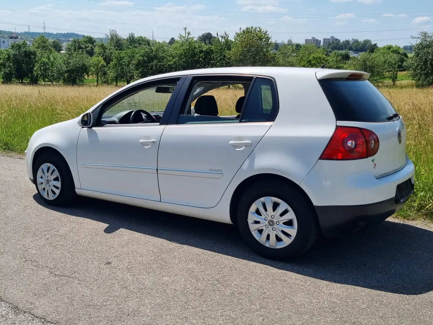 Volkswagen Golf 1.6 Comfortline Bianco - 2