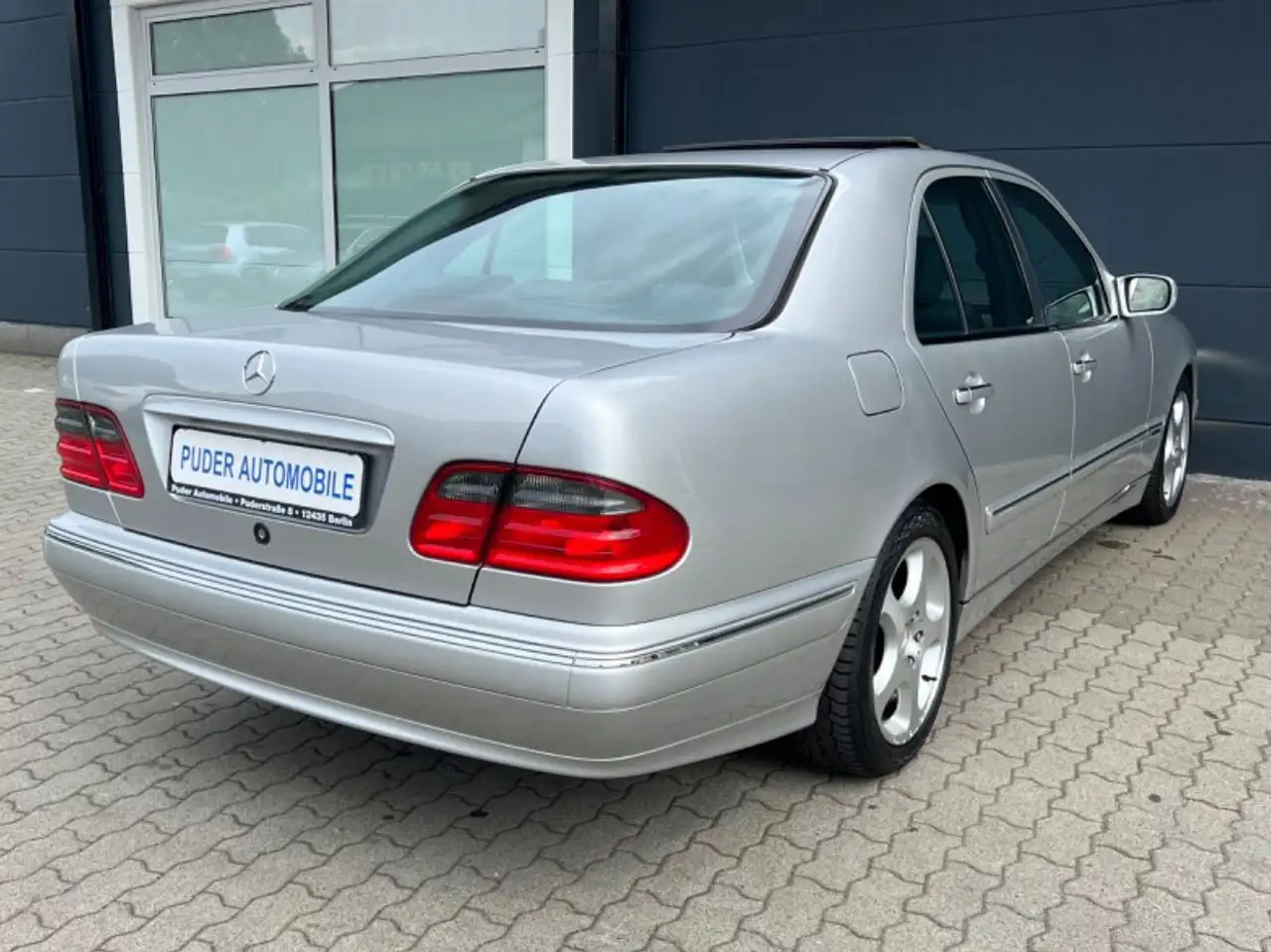Mercedes-Benz E 200 Komp. Avantgarde Automatik 2.Hand Xenon, foto 7