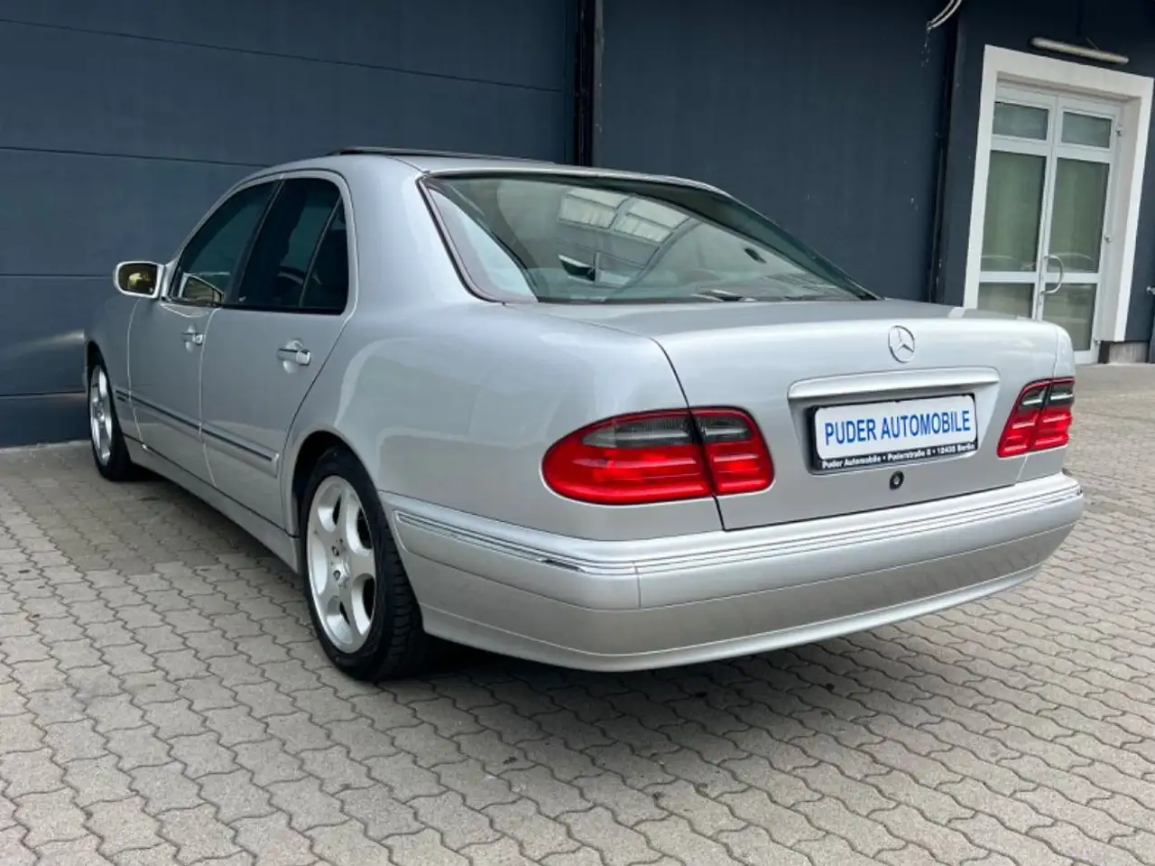 Mercedes-Benz E 200 Komp. Avantgarde Automatik 2.Hand Xenon, foto 5