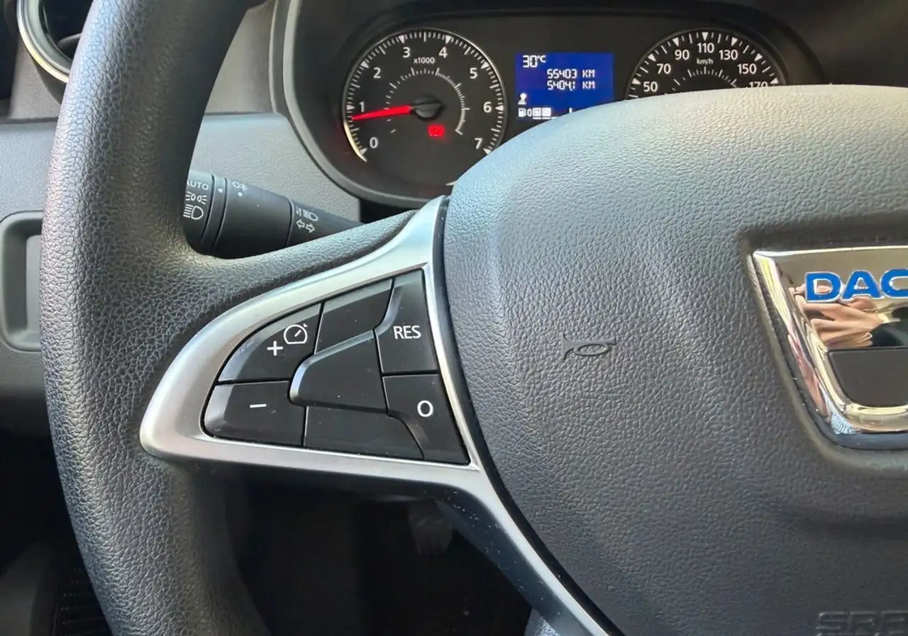 Dacia Duster — photo 22