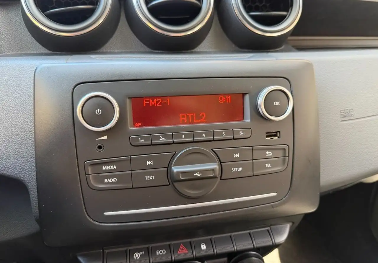 Dacia Duster — photo 26