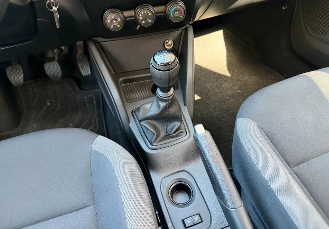 Dacia Duster — photo 9