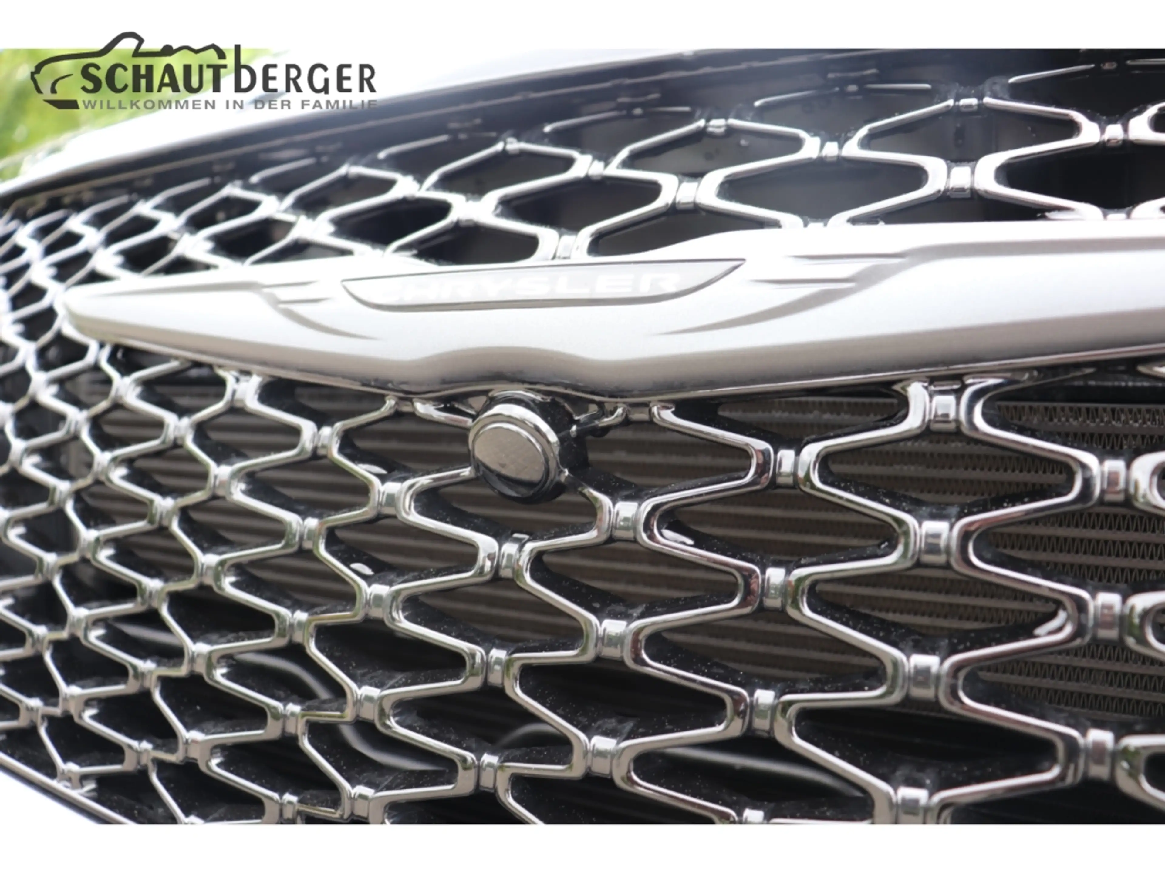 Chrysler Pacifica CHRYSLER PACIFICA Select AWD El. Panodach Navi Led — photo 11