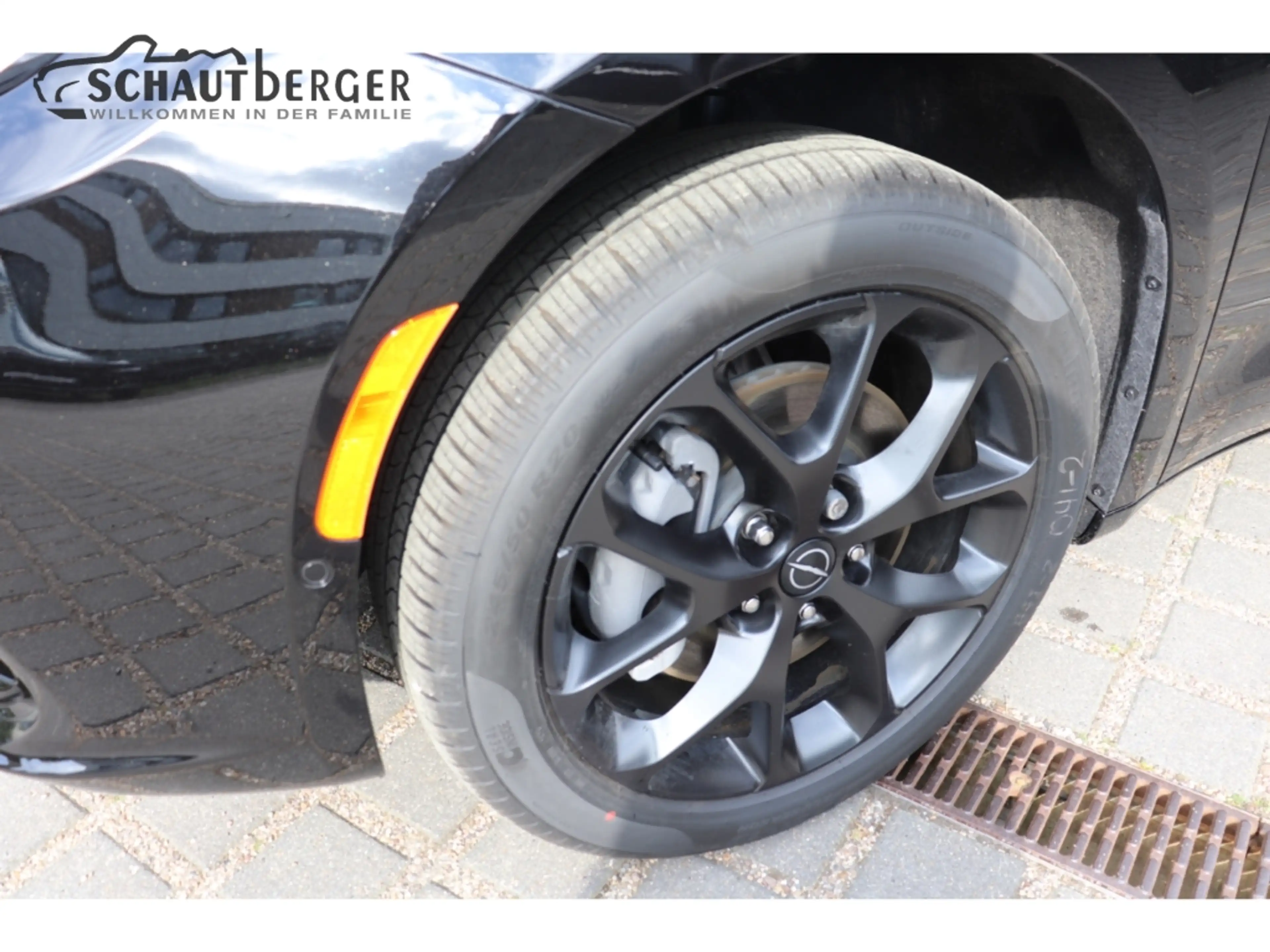 Chrysler Pacifica CHRYSLER PACIFICA Select AWD El. Panodach Navi Led — photo 6