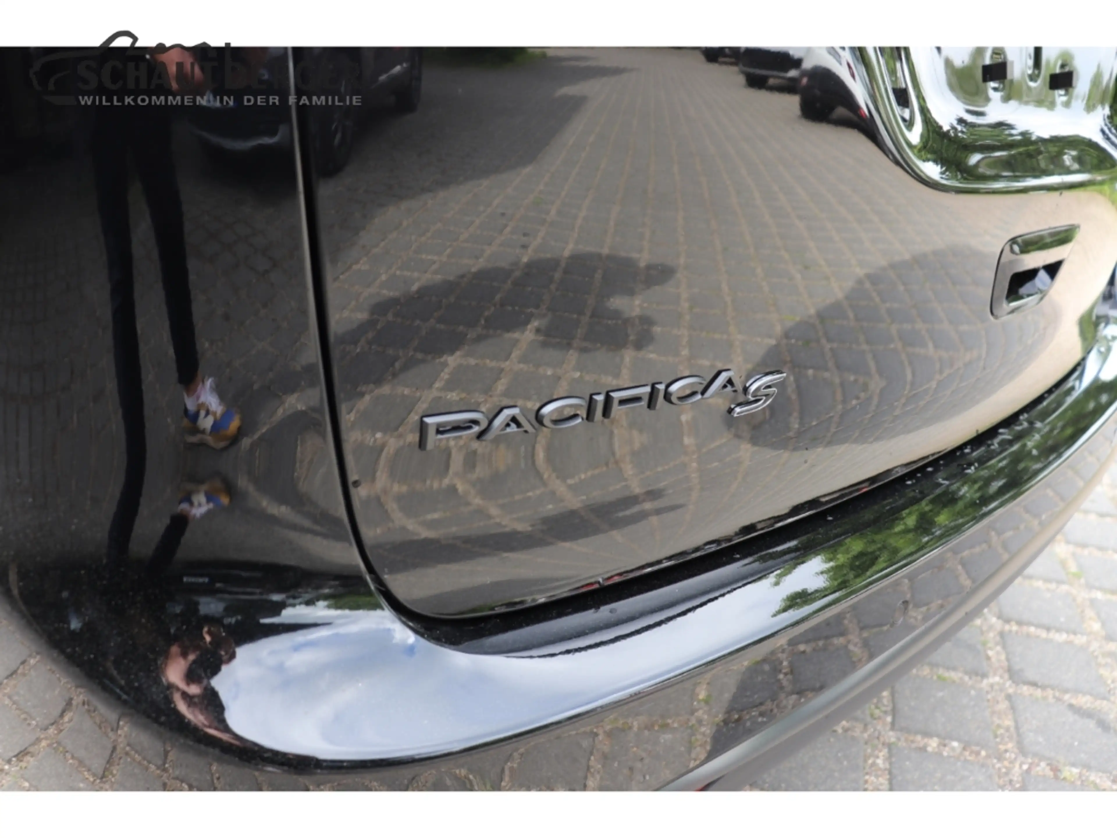 Chrysler Pacifica CHRYSLER PACIFICA Select AWD El. Panodach Navi Led — photo 8