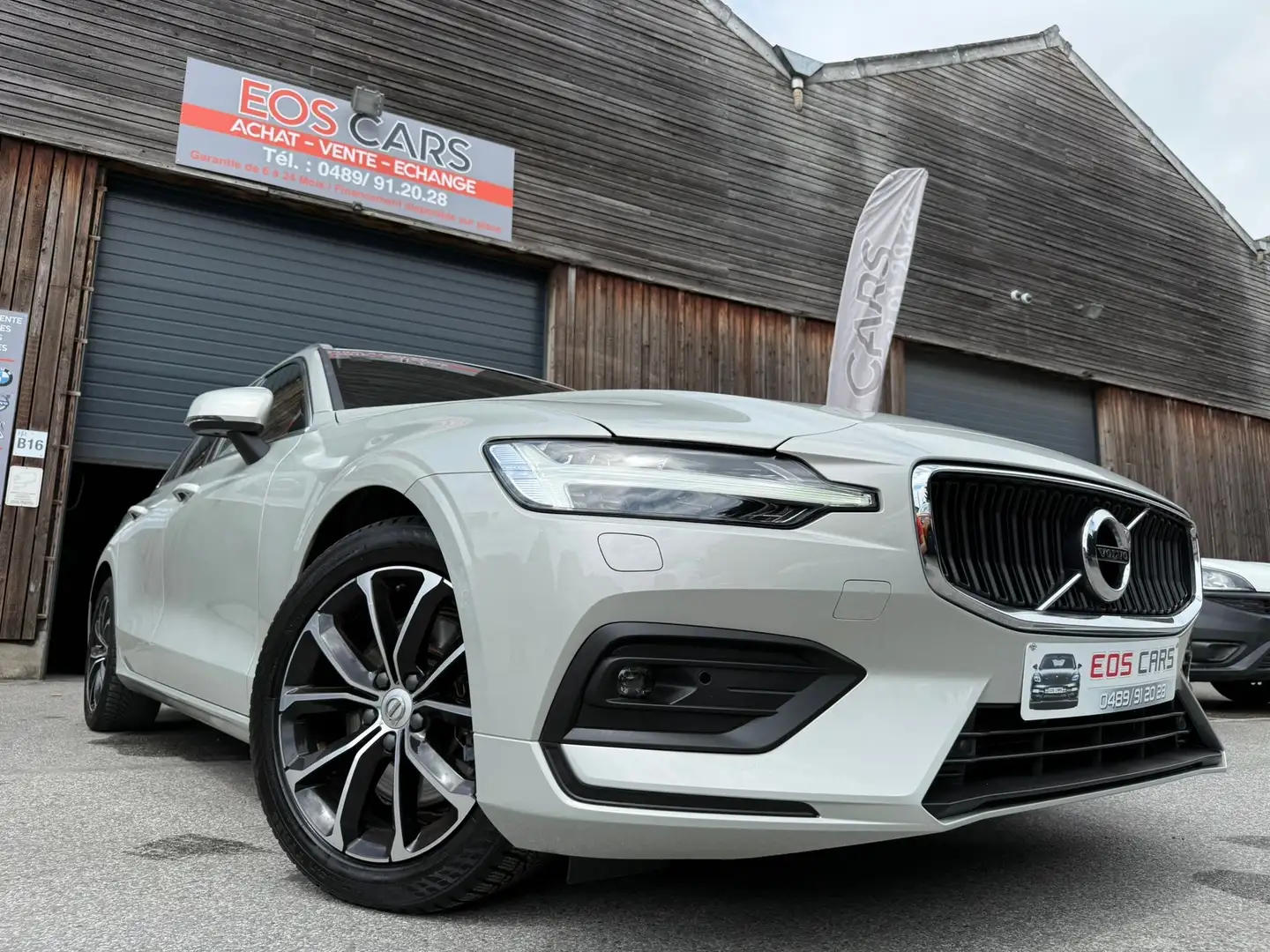 Volvo V60 2.0 B3 Geartronic 1er Proprio Xenon sport Gar 1An - 1