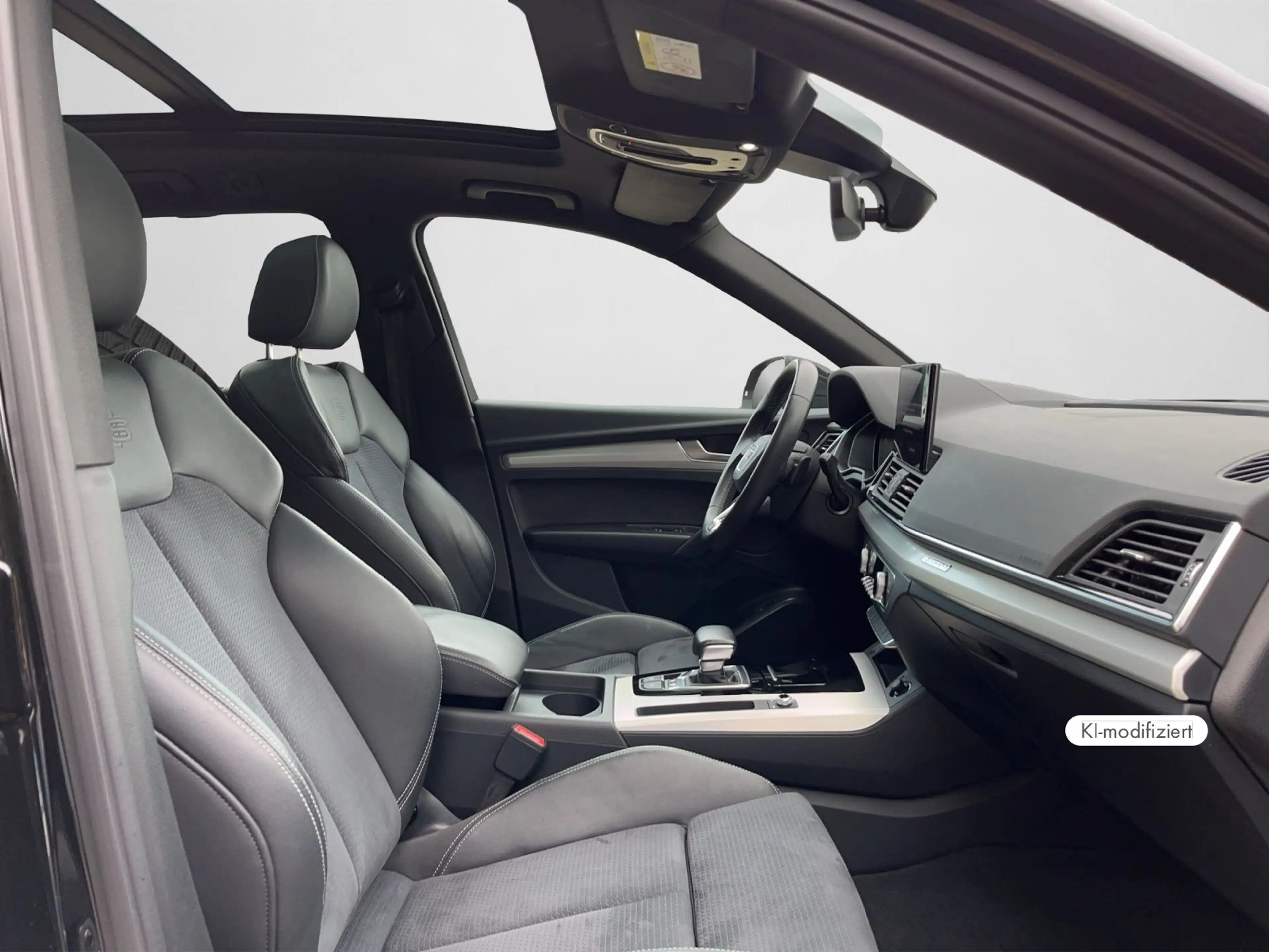 Audi SQ5 SUV 3.0 TDI tiptronic NAVI SHZ RFK PANO — photo 4