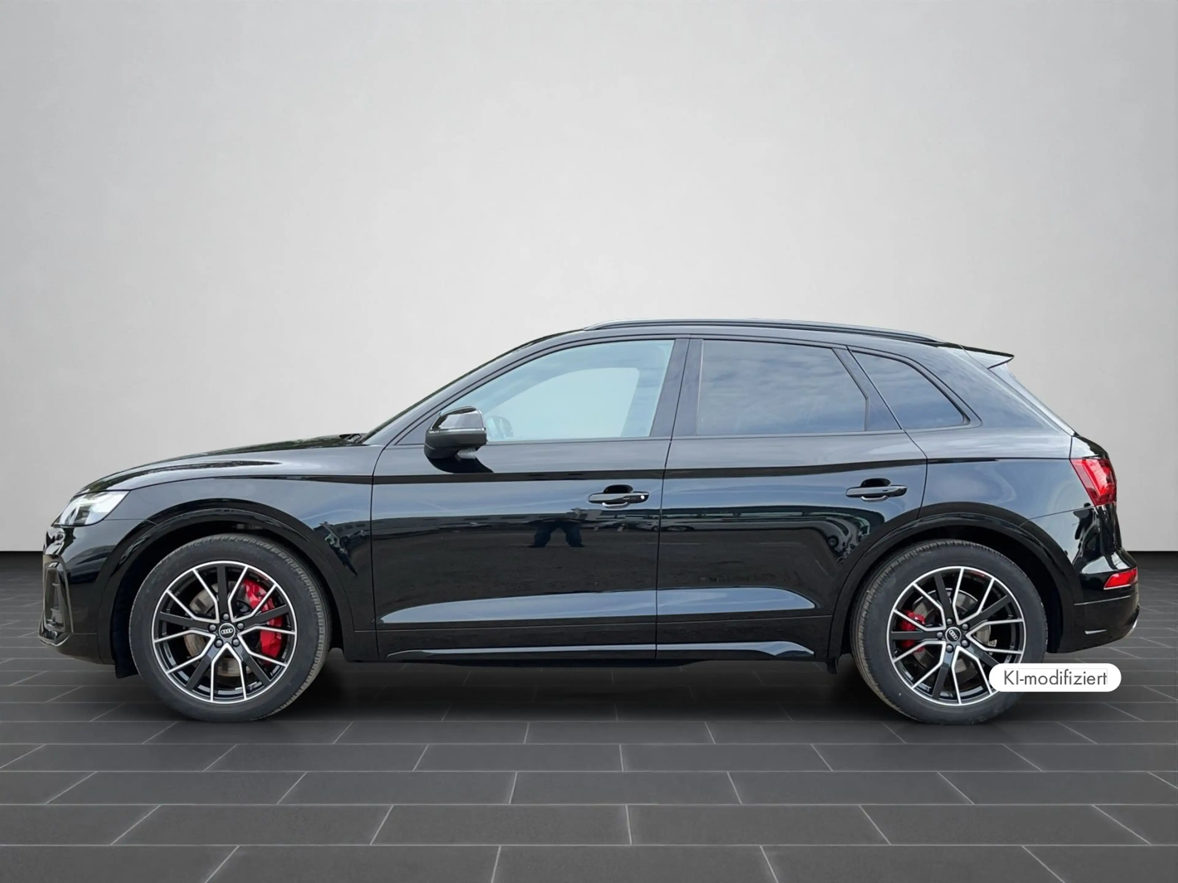 Audi SQ5 SUV 3.0 TDI tiptronic NAVI SHZ RFK PANO — photo 7