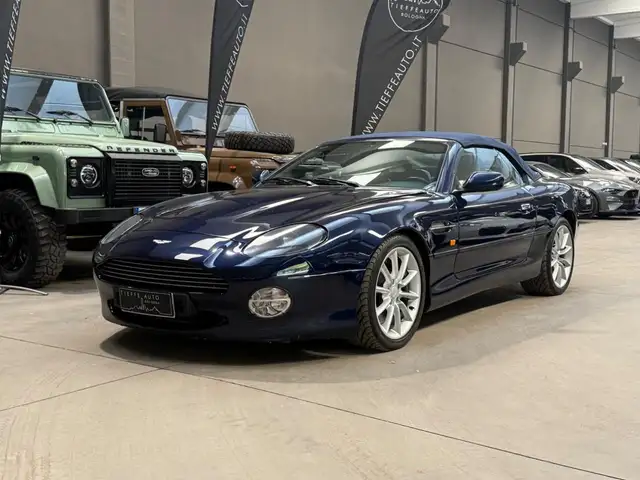 Aston Martin Vantage