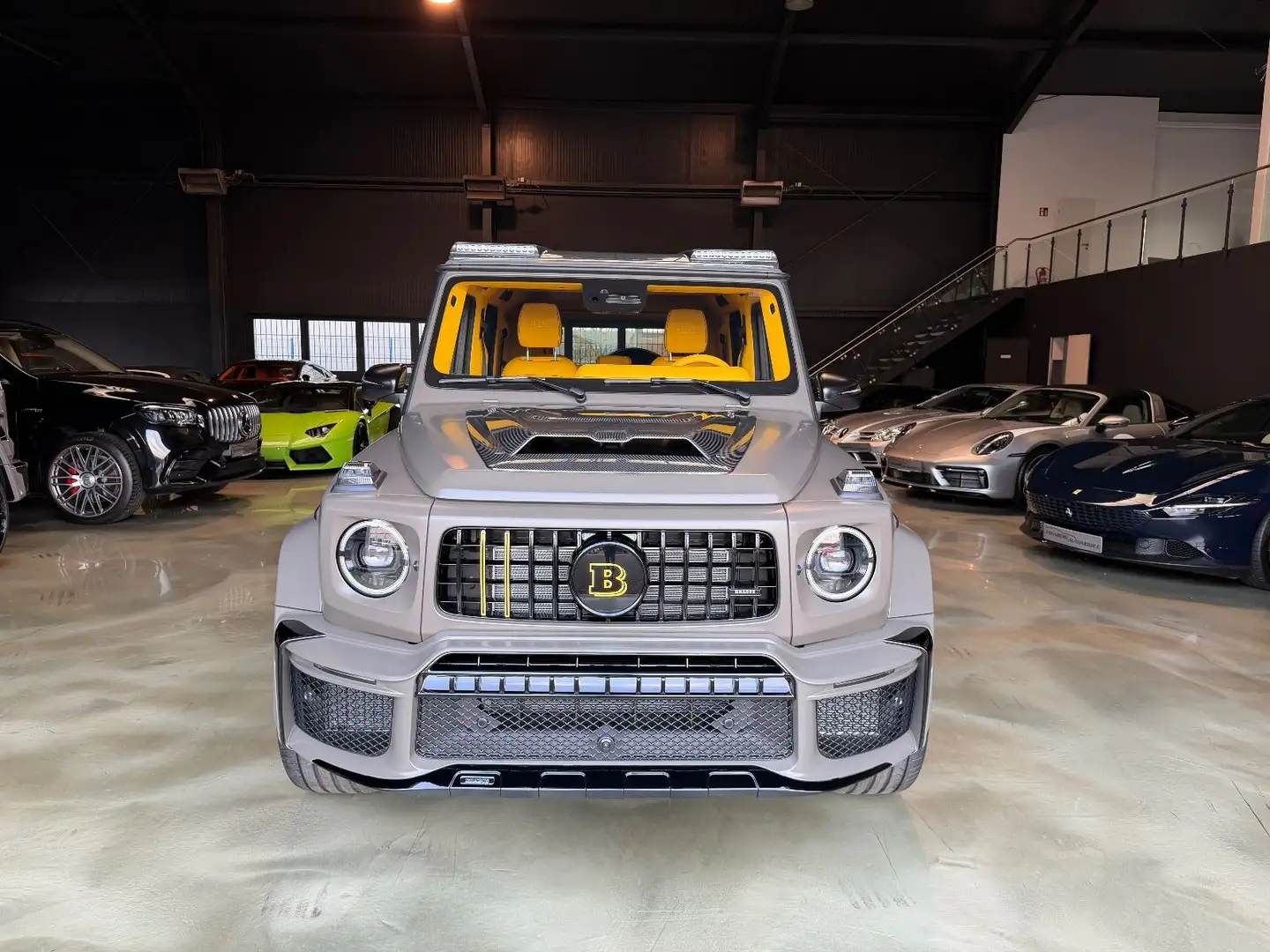 Mercedes-Benz G 63 AMG G63 AMG W465 BRABUS 800/MAGNO OLIV/LEATHER GELB Grau - 2