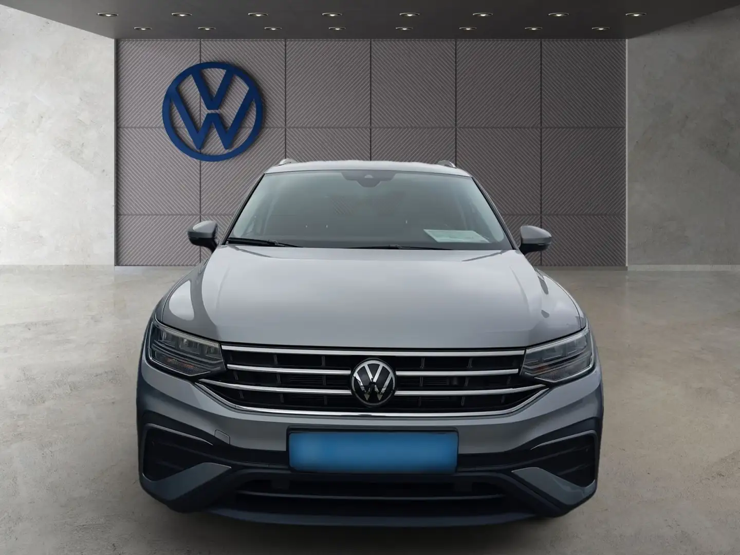 Volkswagen Tiguan Allspace 1.5 TSI ACT Life Navi AHK Digita Silber - 2