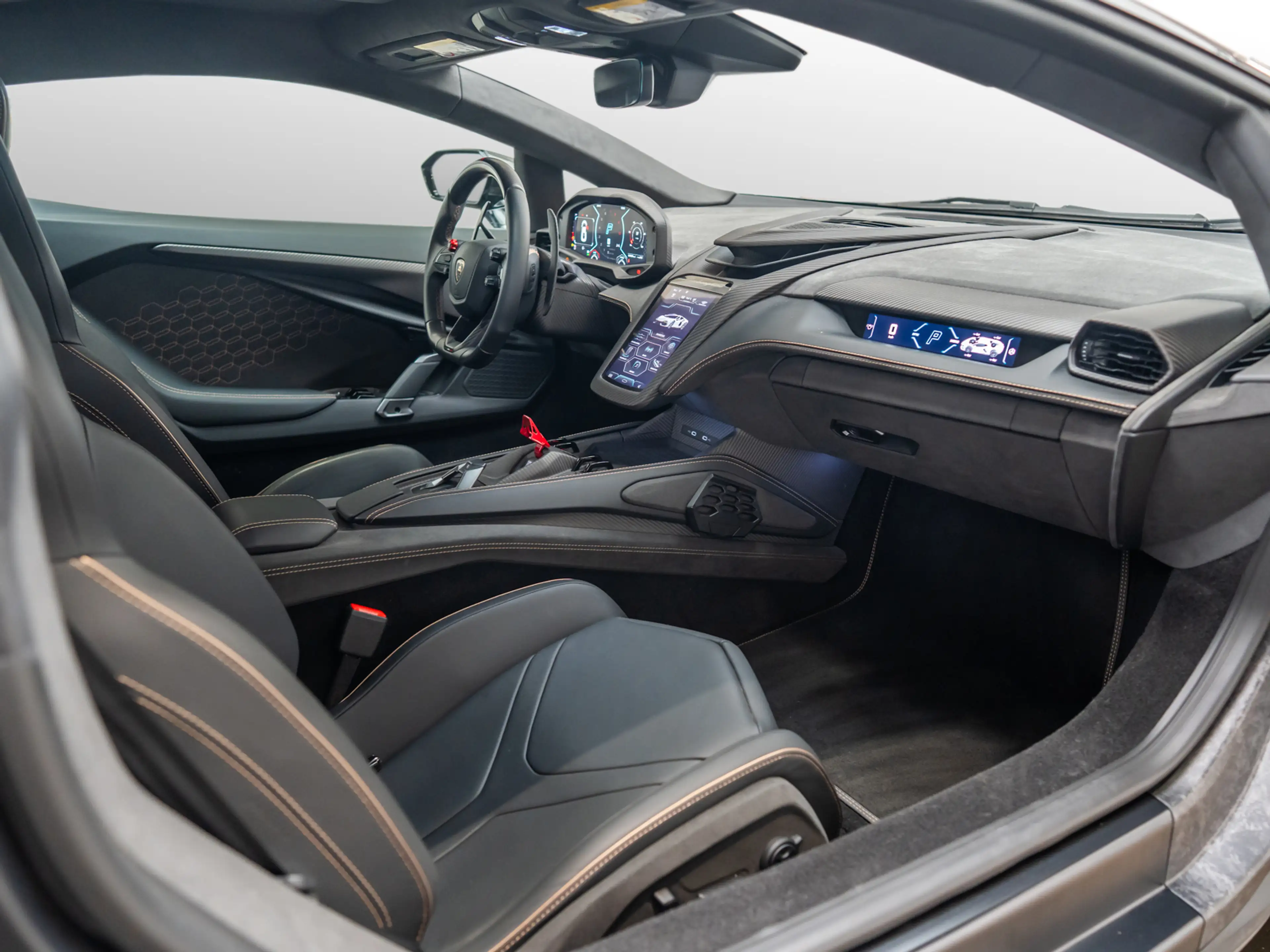 Lamborghini Revuelto MY25|Verde Hydra|Carbon ext.|Comf.Seat — photo 6