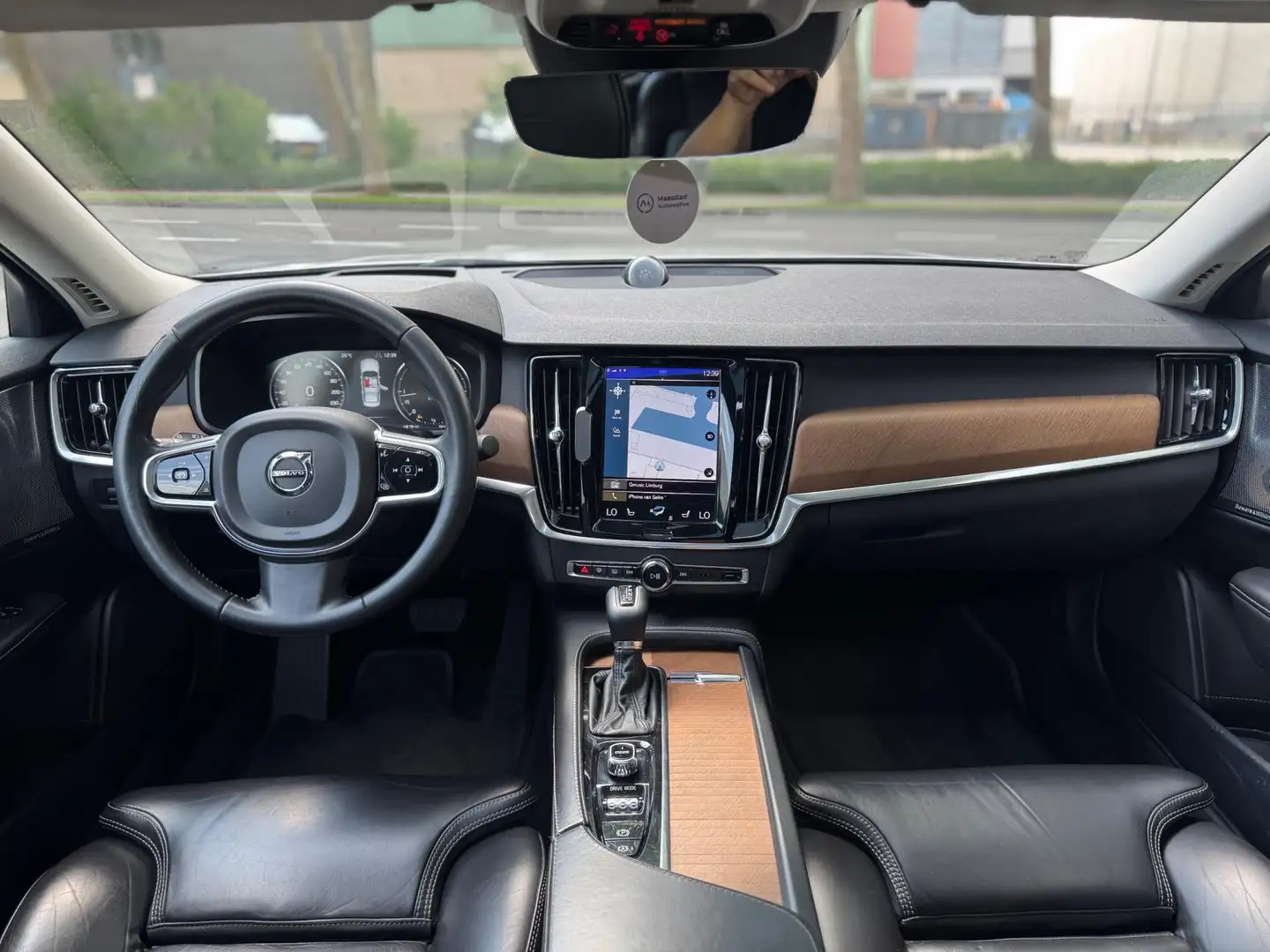 Volvo S90 2.0 D4 Inscription B&W 360cam Drive pilot Volle on Gri - 2