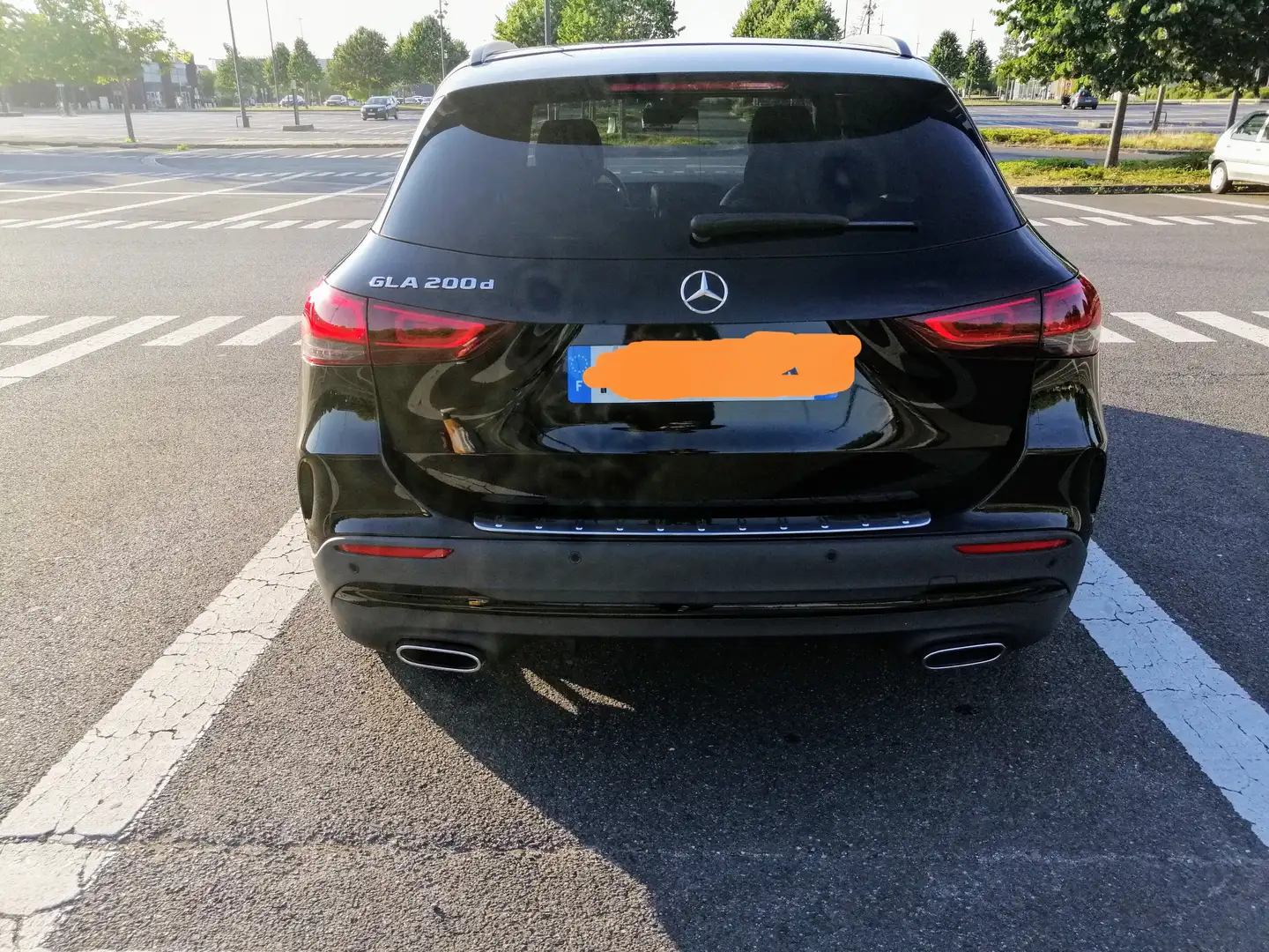 Mercedes-Benz GLA 200 GLA 200 d 8G-DCT AMG Line - 2