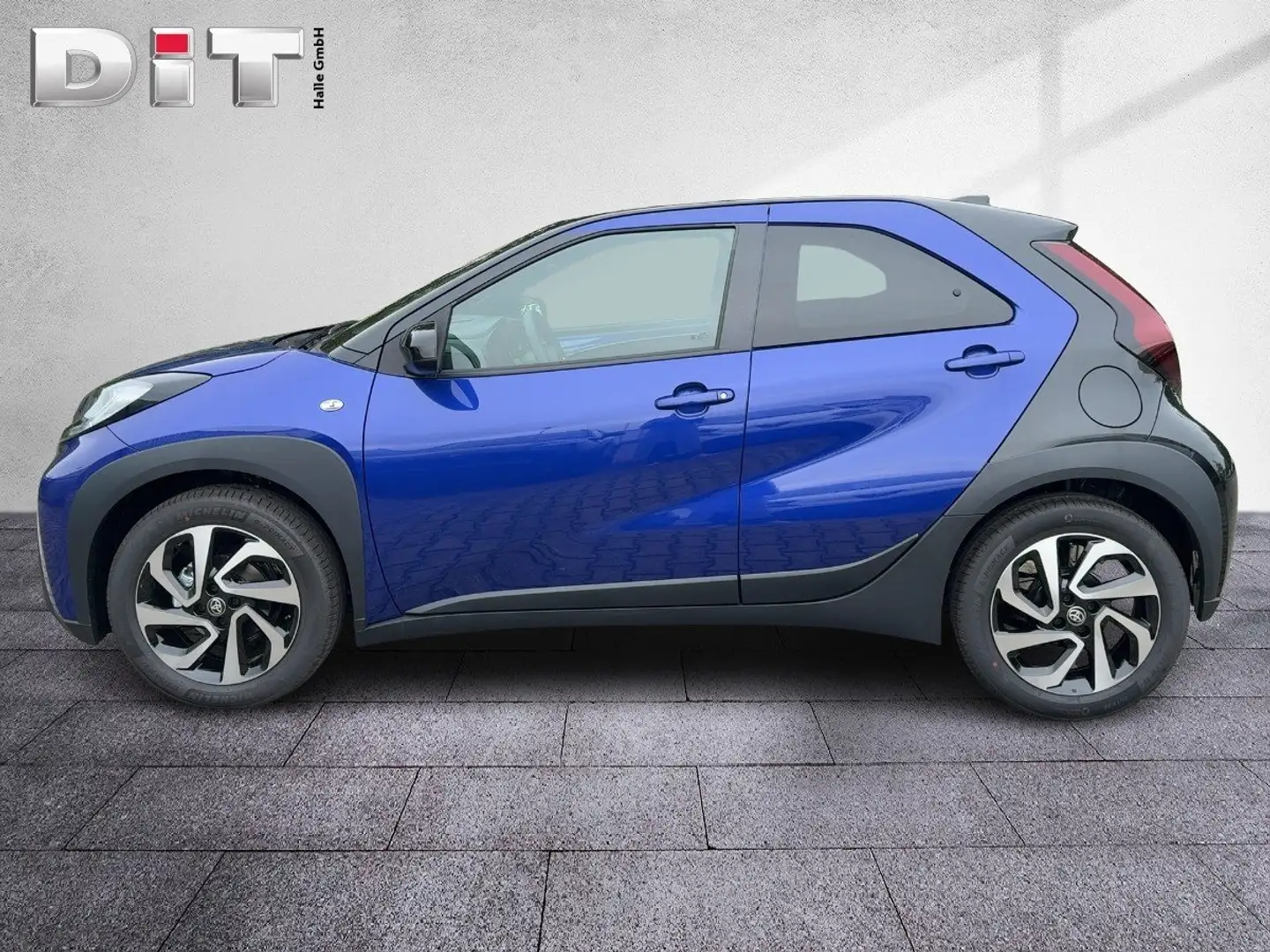 Toyota Aygo X 1.0 Teamplayer Klima Kamera Sitzhzg Bleu - 2