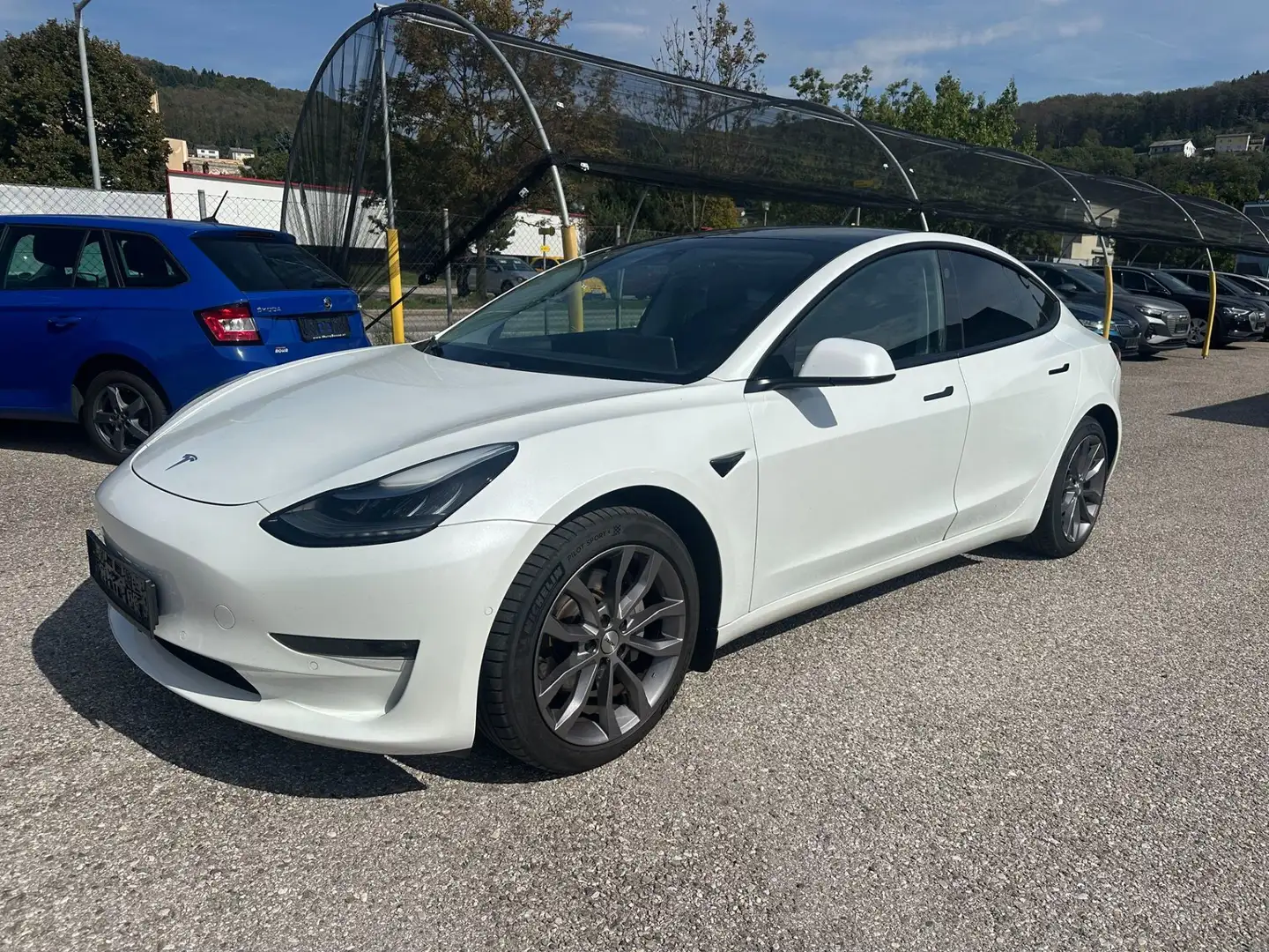 Tesla Model 3 Long Range AWD 75kWh Autopilot-Kamera-AHK Weiß - 1