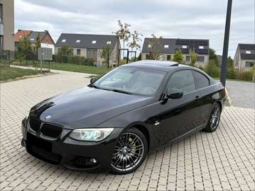Coupé d E92 // M-Pack // Prête À Immatriculer //