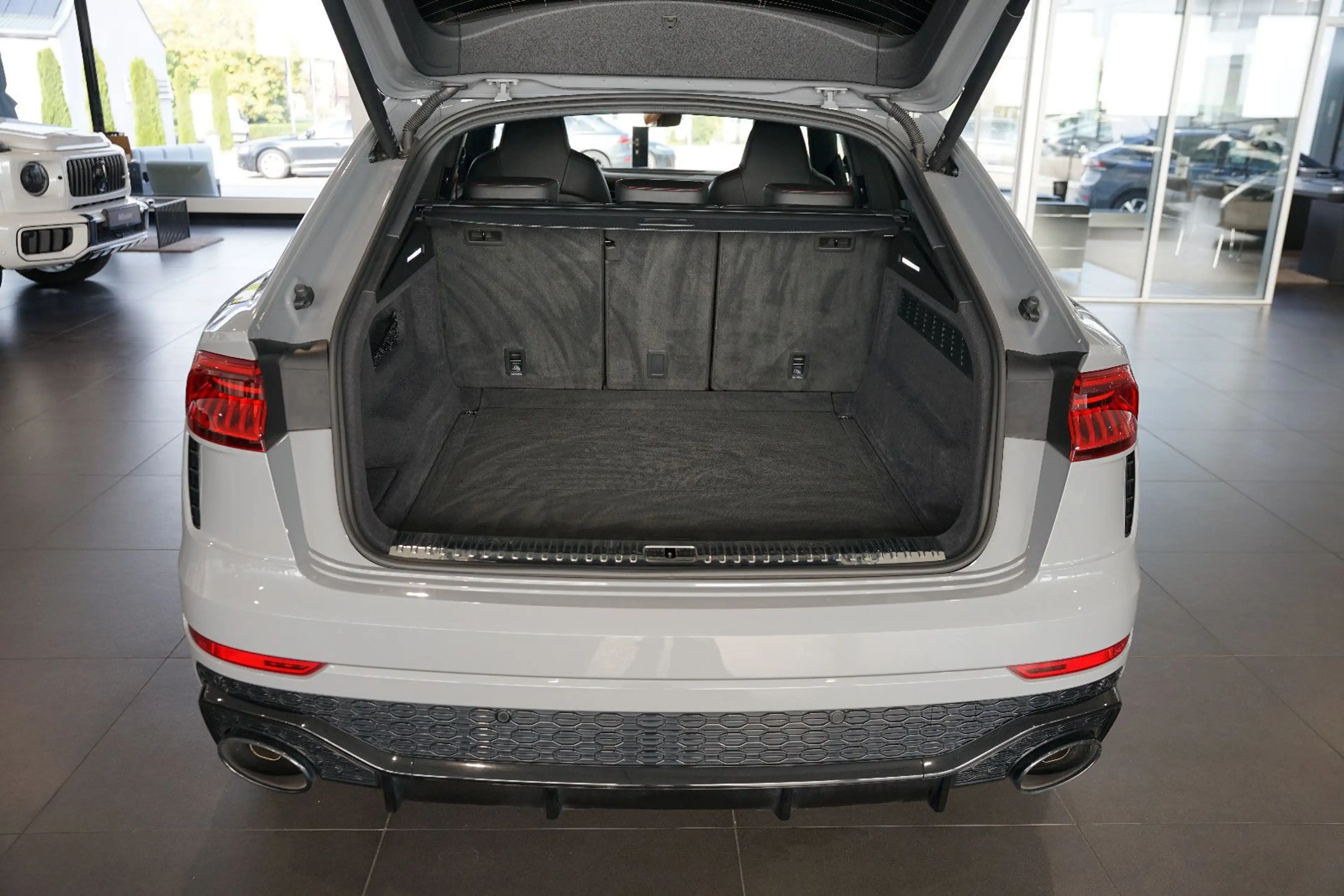 Audi RS Q8 | Pano | Matrix | HuD | B&O | AHK | 23" — photo 6