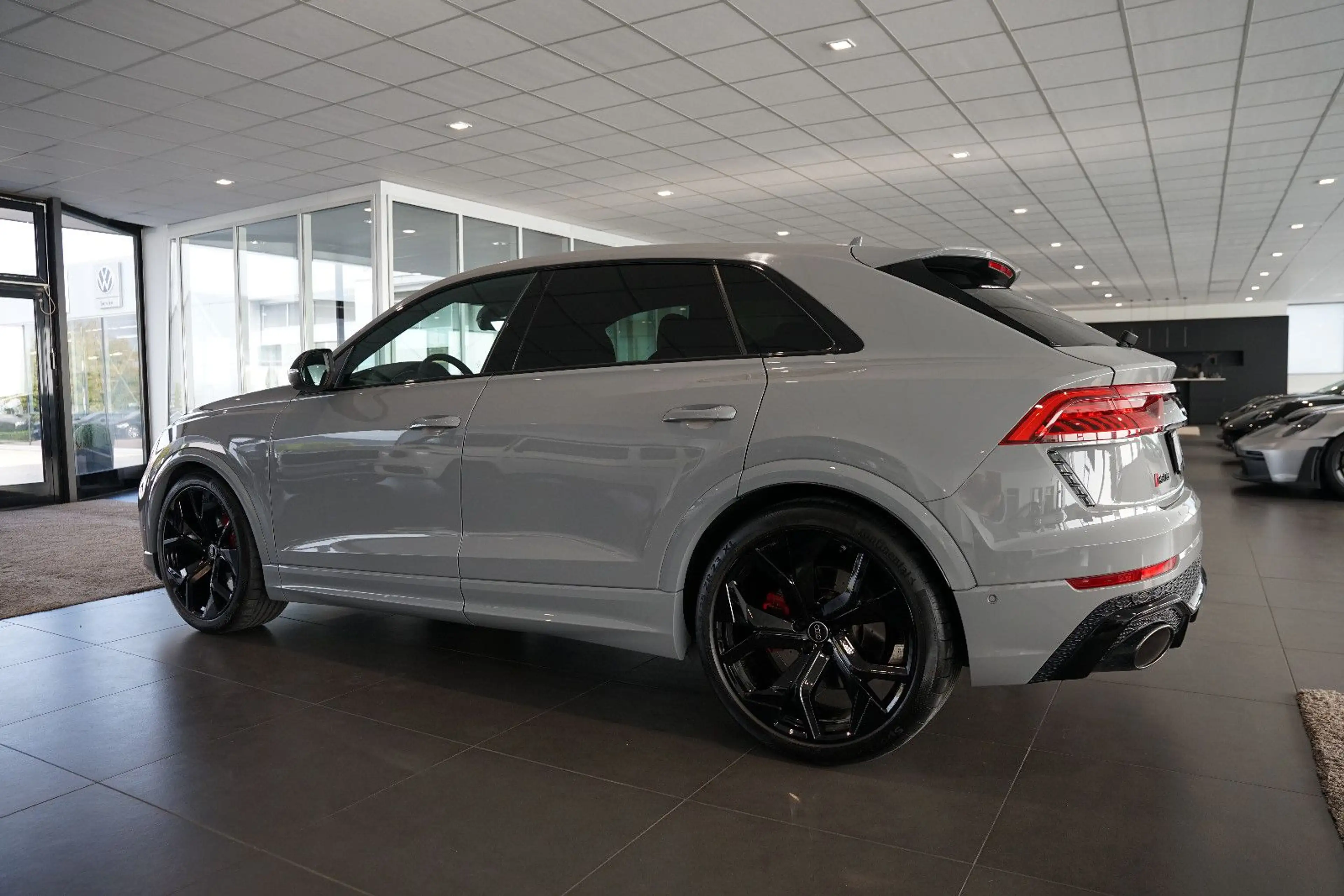 Audi RS Q8 | Pano | Matrix | HuD | B&O | AHK | 23" — photo 2
