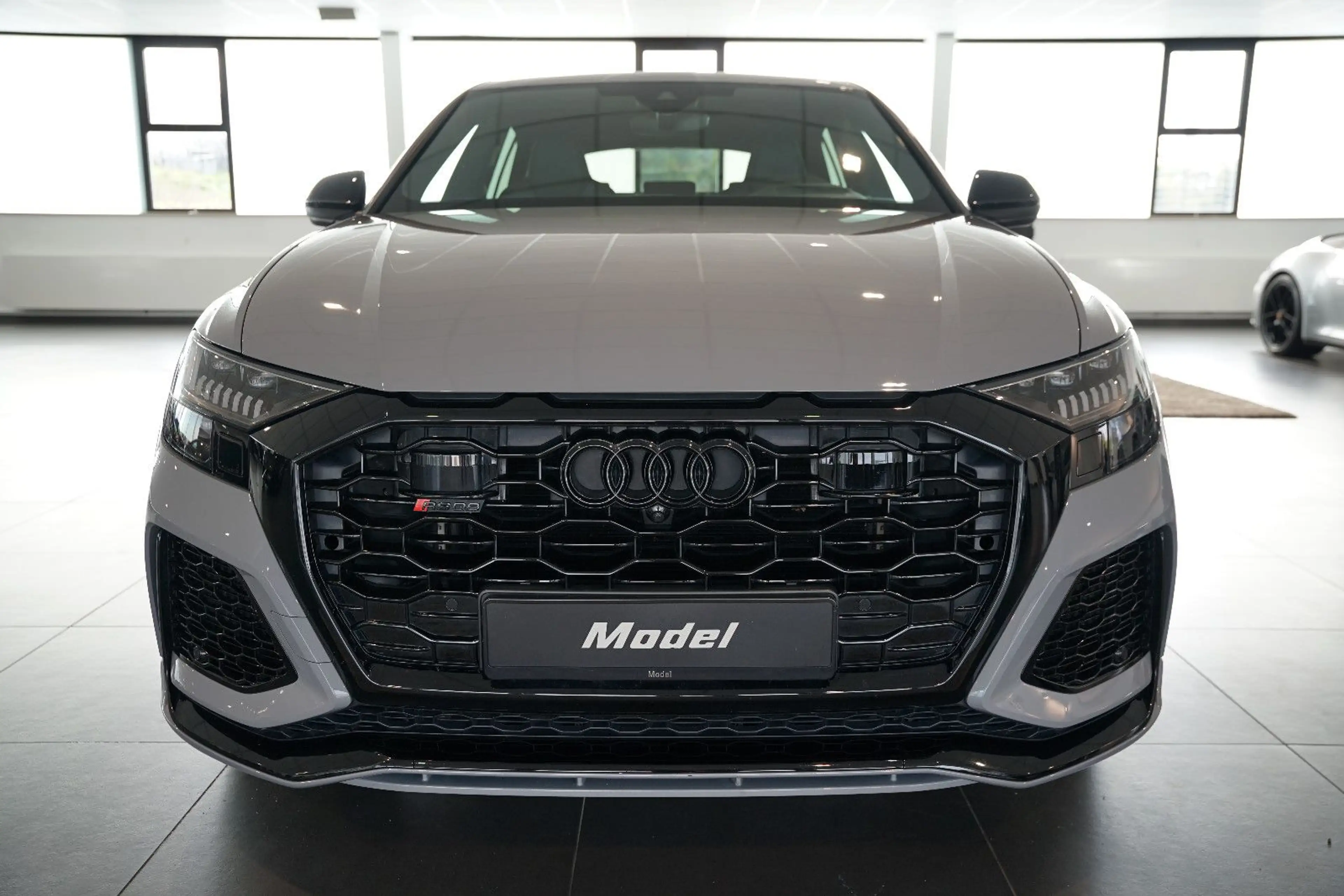 Audi RS Q8 | Pano | Matrix | HuD | B&O | AHK | 23" — photo 3