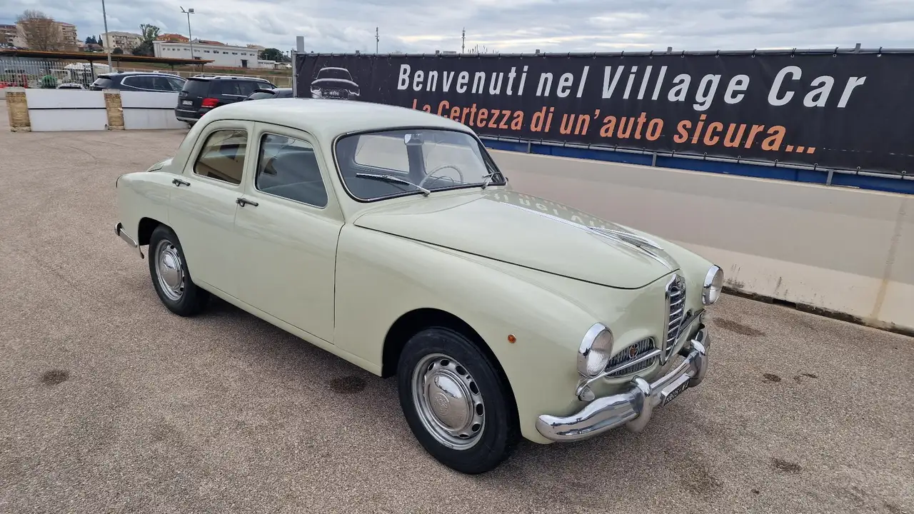 Alfa Romeo ALFAROMEO 1900 SUPER *ESEMPLARE RARO*, foto 2