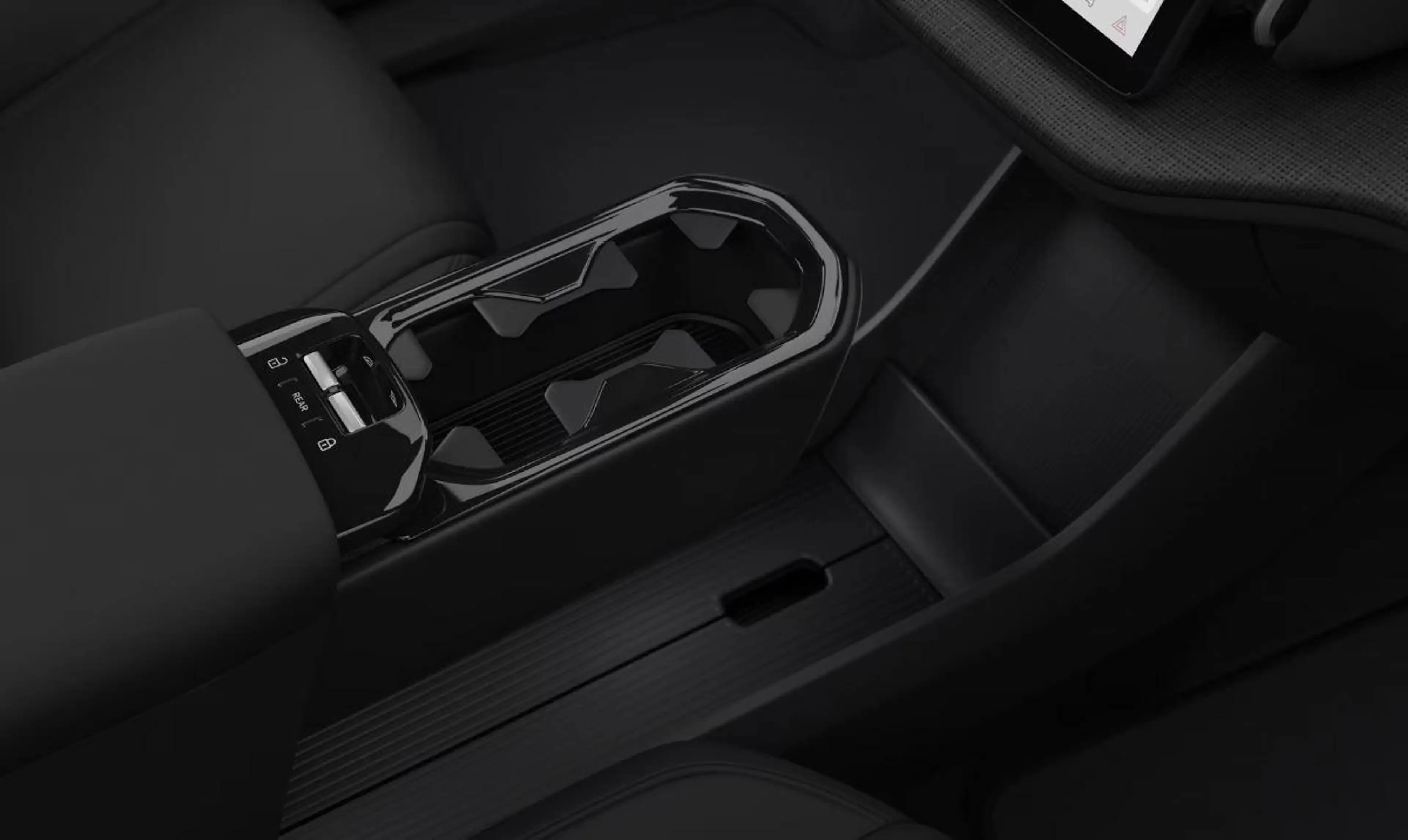 Volvo EX30 P5 Long Range Plus Europa 69 kWh — photo 16